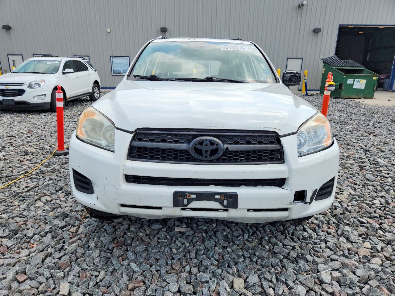 2010 Toyota Rav4 Base White vin: 2T3BF4DV9AW073224