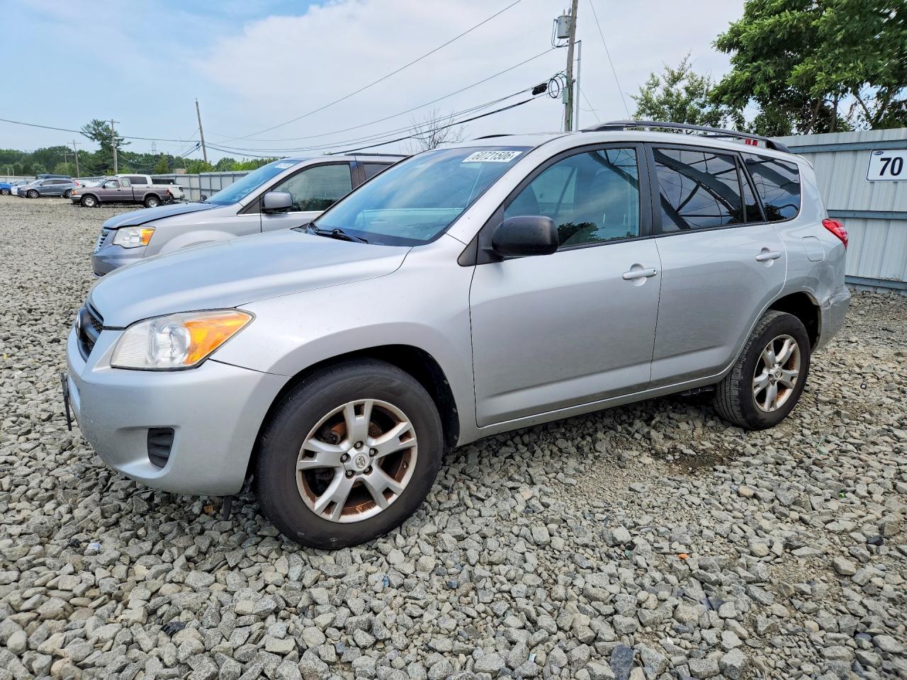 2011 Toyota Rav4 Silver vin: 2T3BF4DV9BW090221