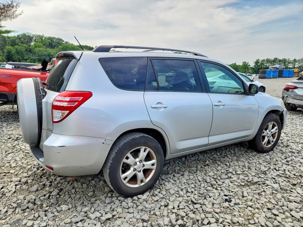 2011 Toyota Rav4 Серебряный vin: 2T3BF4DV9BW090221