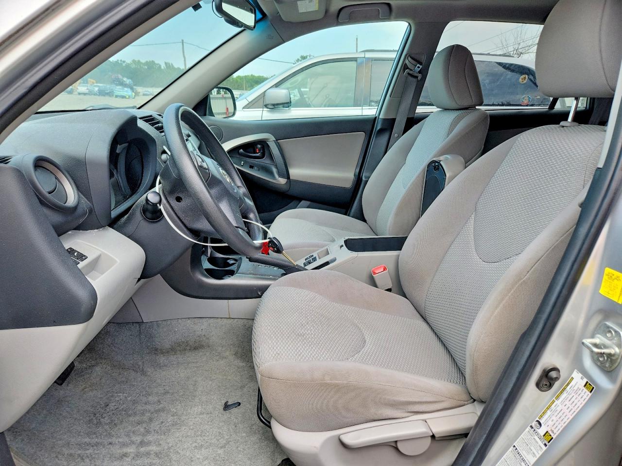 2011 Toyota Rav4 Серебряный vin: 2T3BF4DV9BW090221