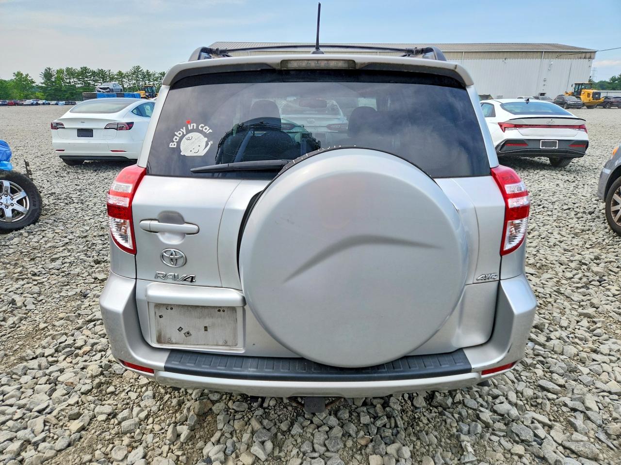 2011 Toyota Rav4 Серебряный vin: 2T3BF4DV9BW090221