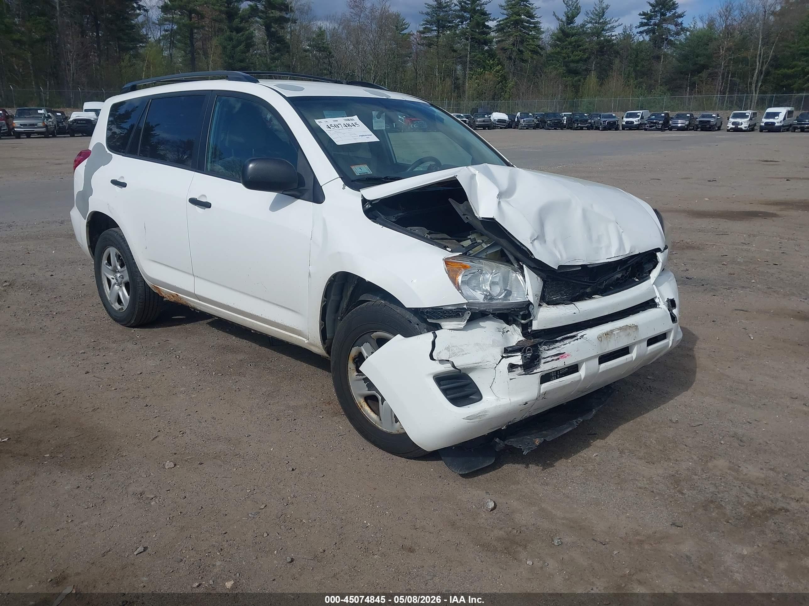 2011 Toyota Rav4   White vin: 2T3BF4DV9BW104618