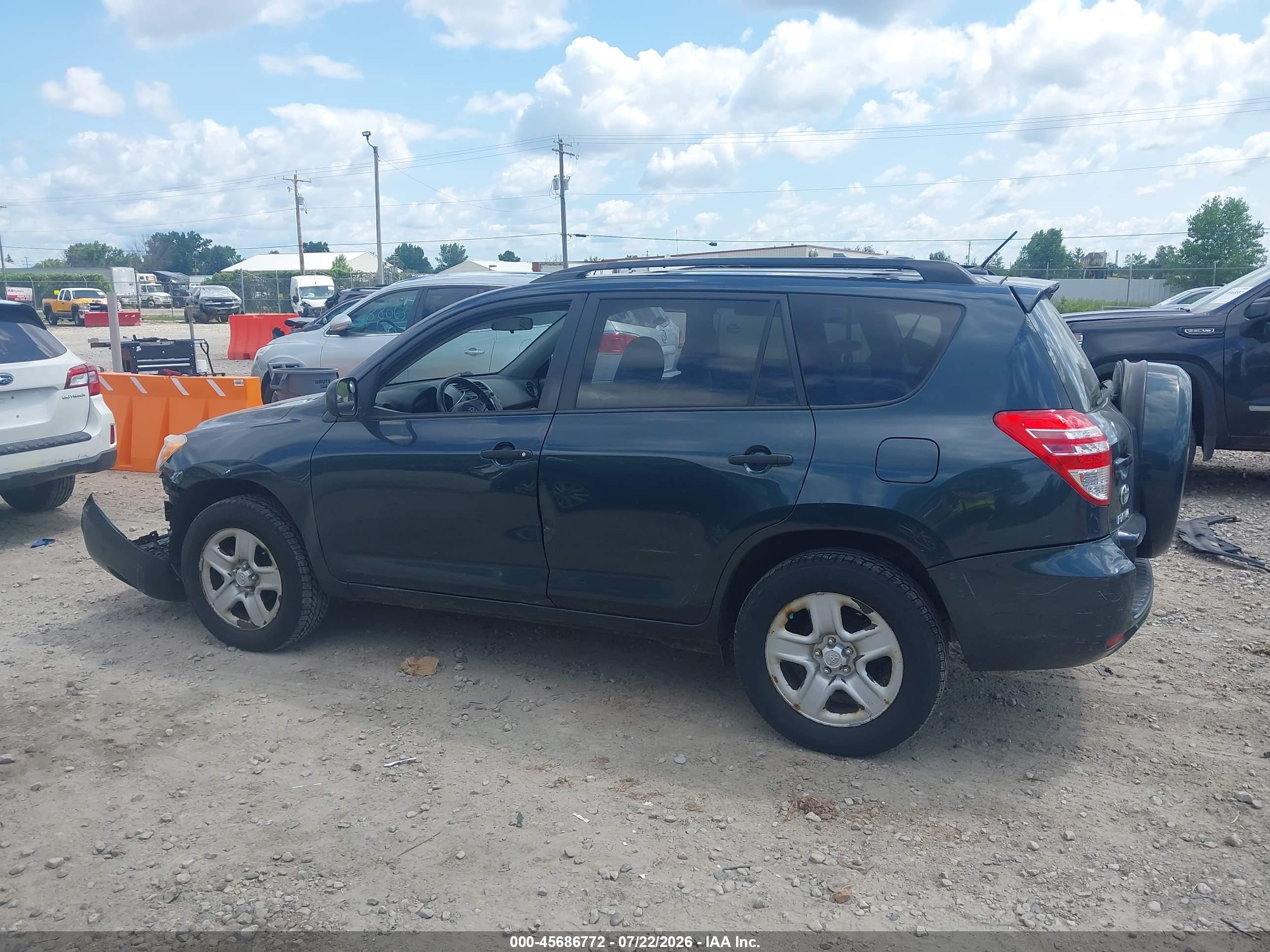 2011 Toyota Rav4   Blue vin: 2T3BF4DV9BW111424
