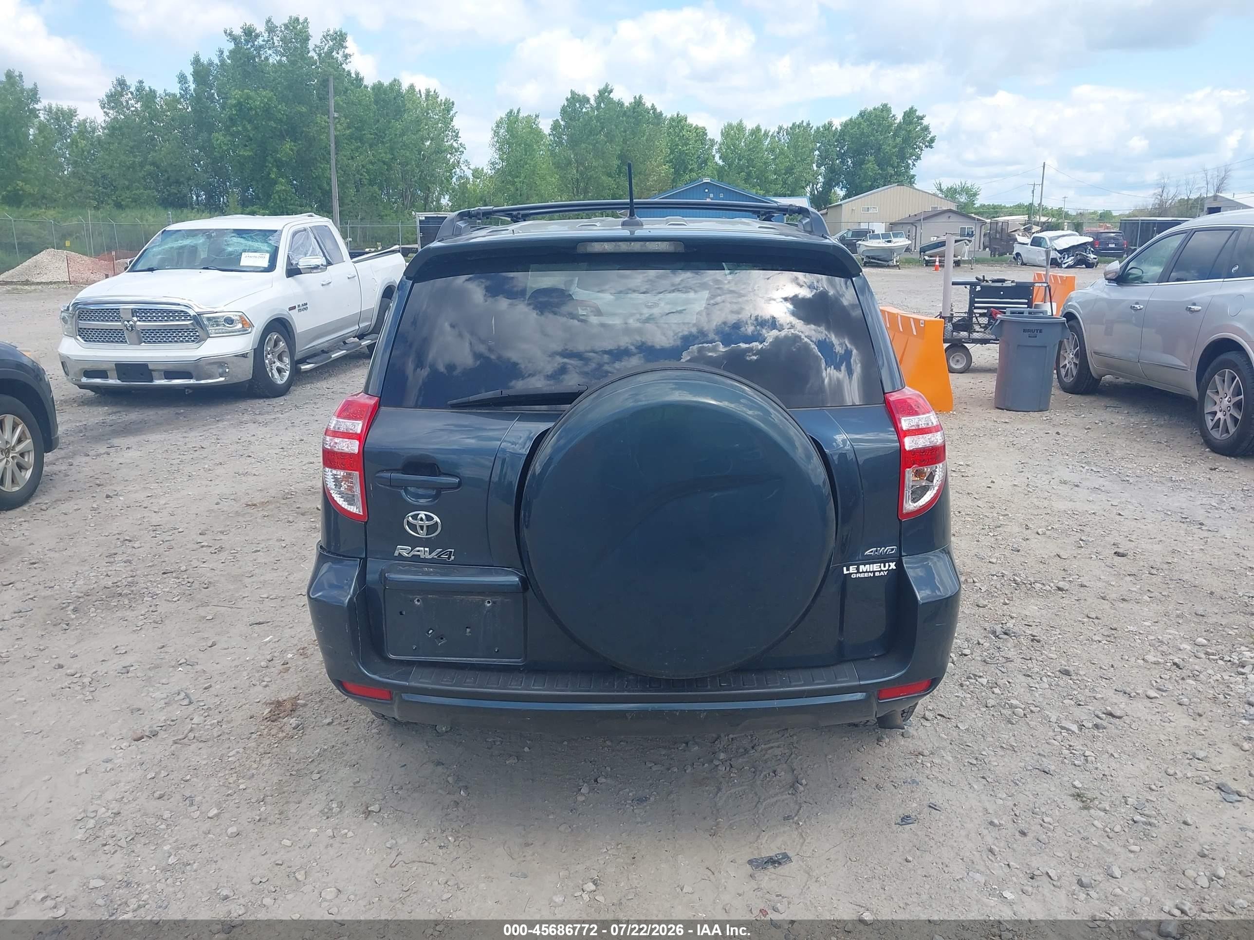 2011 Toyota Rav4   Blue vin: 2T3BF4DV9BW111424