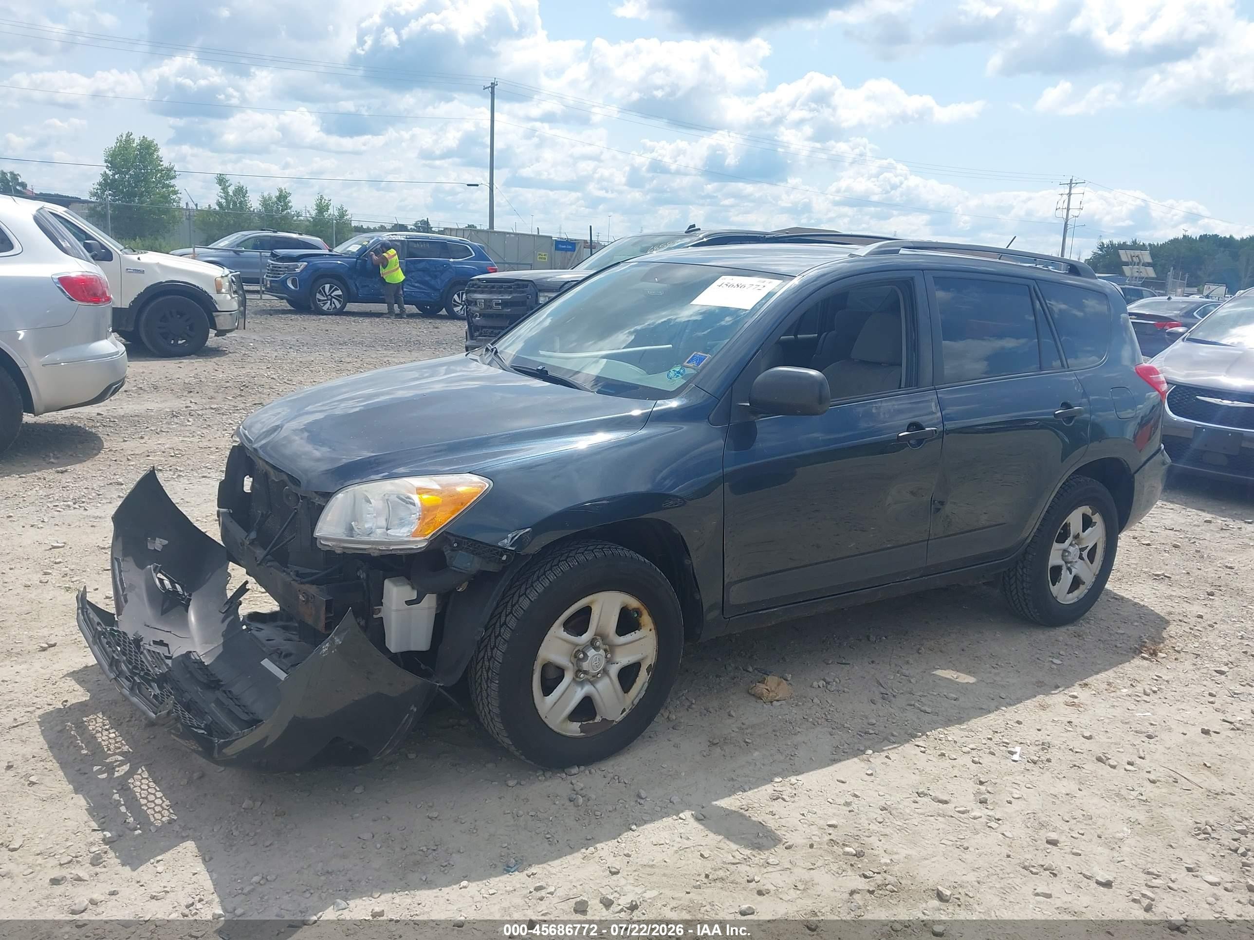 2011 Toyota Rav4   Blue vin: 2T3BF4DV9BW111424