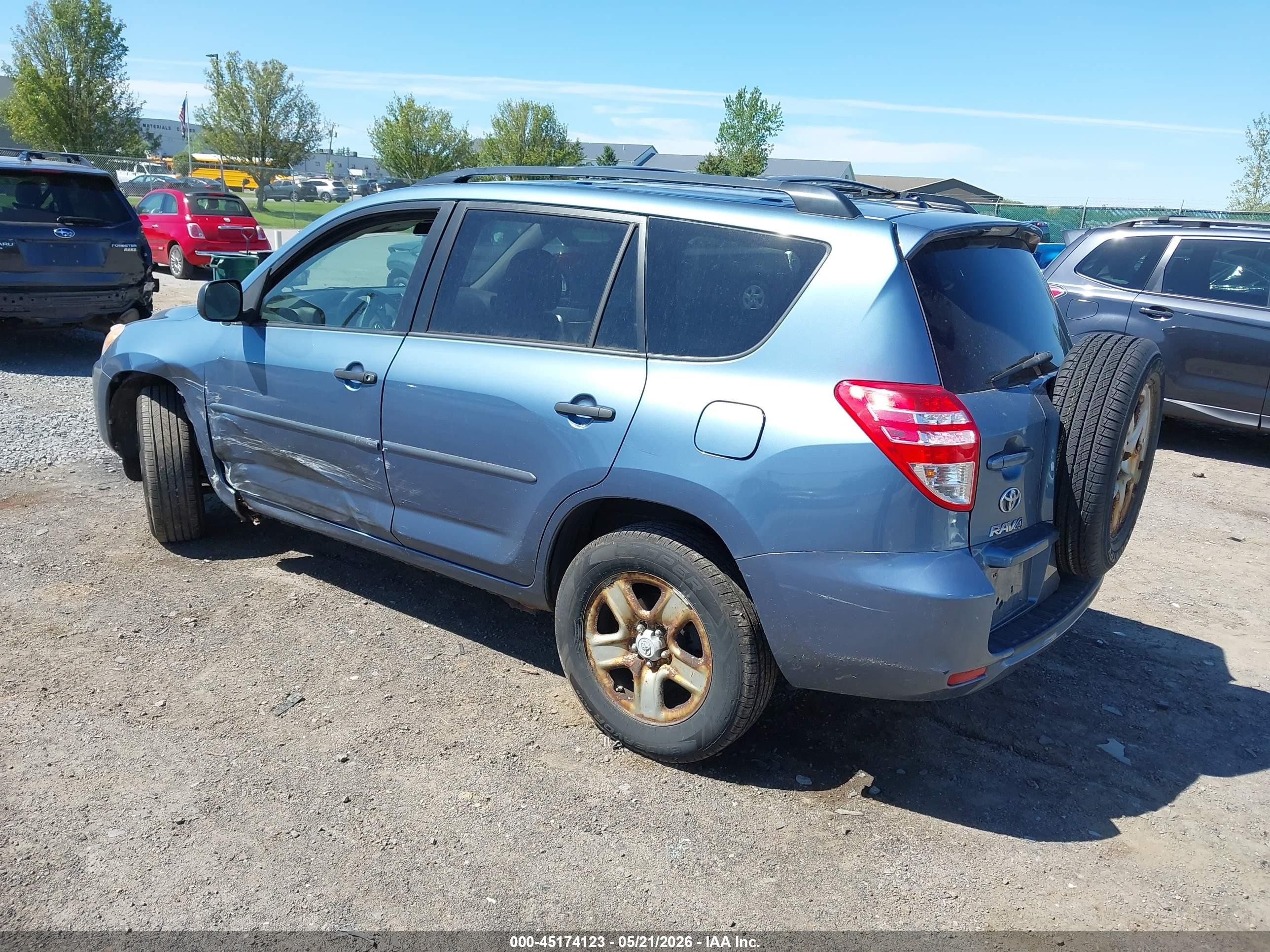 2011 Toyota Rav4   Синий vin: 2T3BF4DV9BW111990