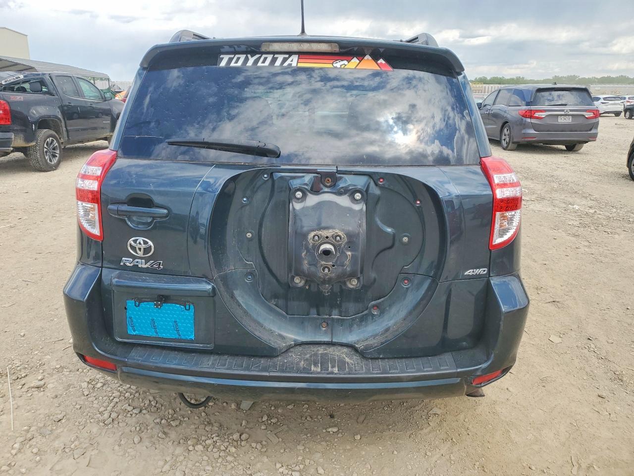 2011 Toyota Rav4 Base Green vin: 2T3BF4DV9BW125811