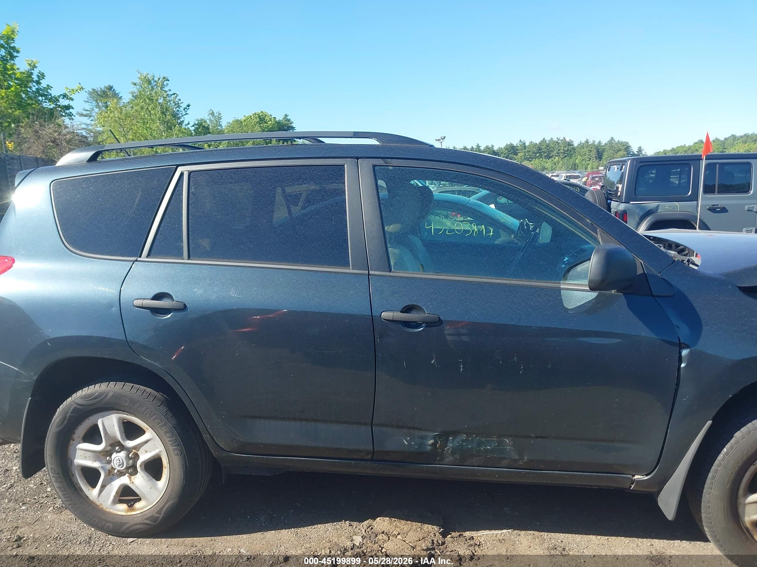 2011 Toyota Rav4   Green vin: 2T3BF4DV9BW128899