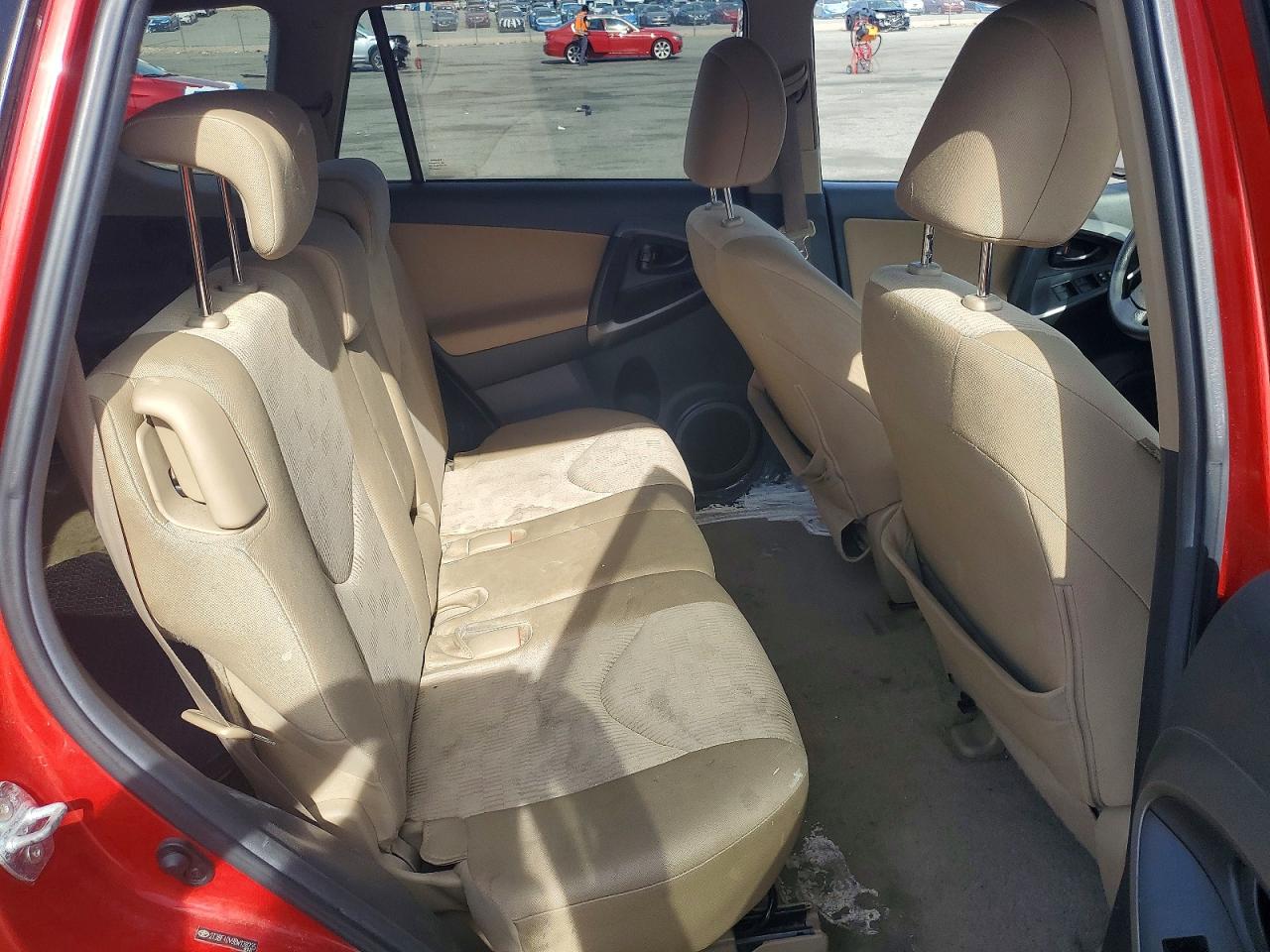 2011 Toyota Rav4 Base Red vin: 2T3BF4DV9BW138235