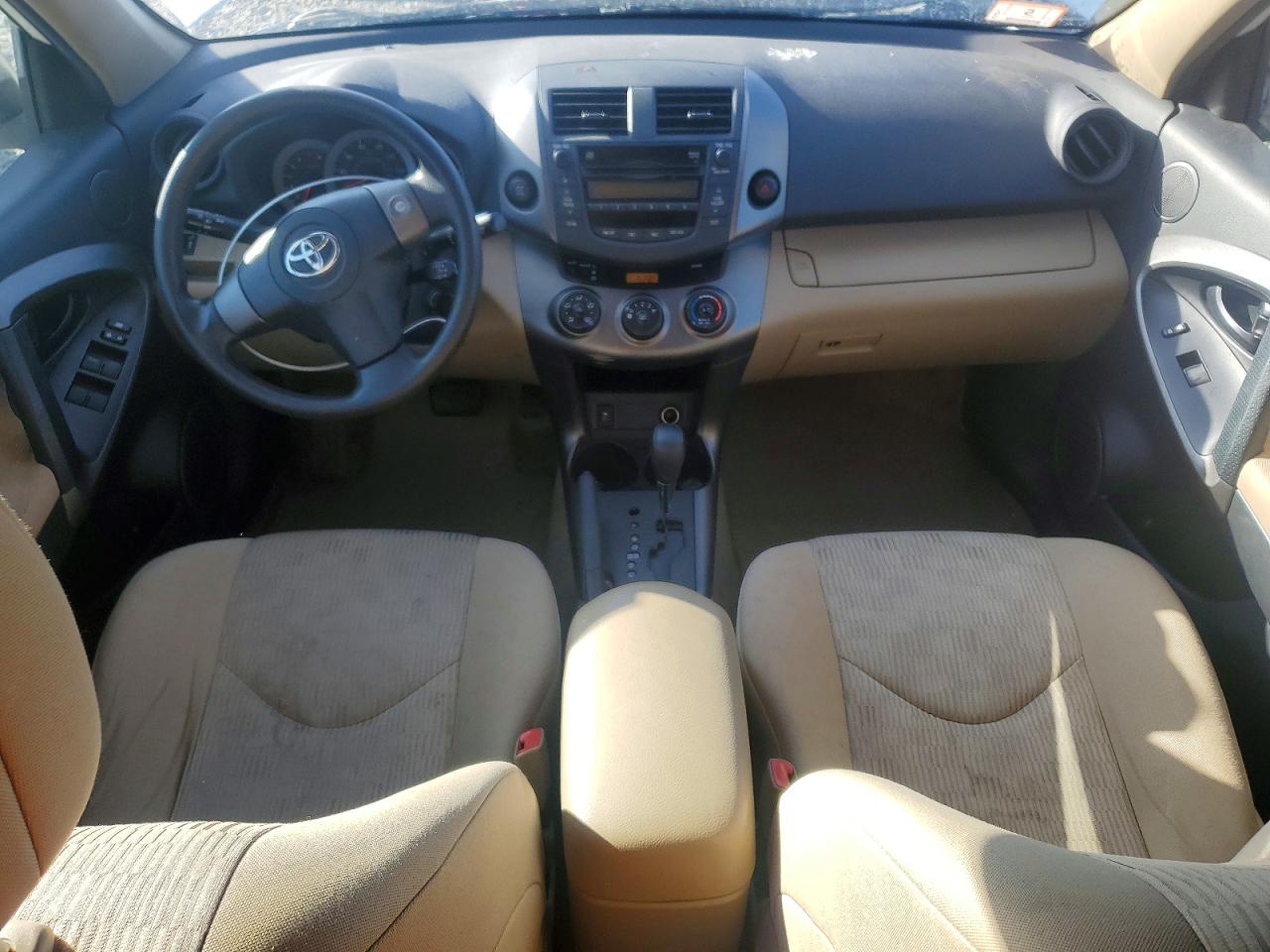 2011 Toyota Rav4 Base White vin: 2T3BF4DV9BW162681