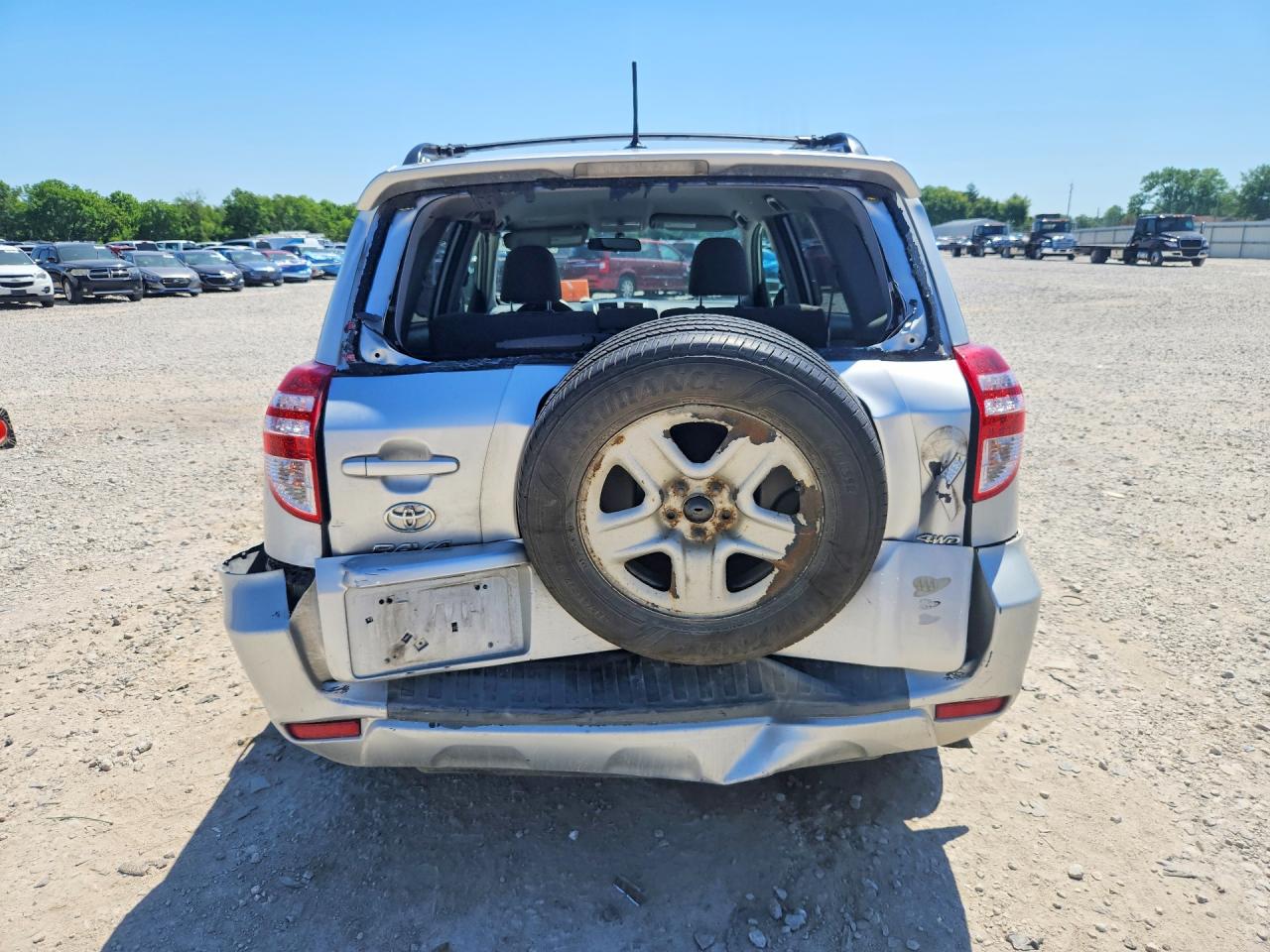 2011 Toyota Rav4 Base Silver vin: 2T3BF4DV9BW174992