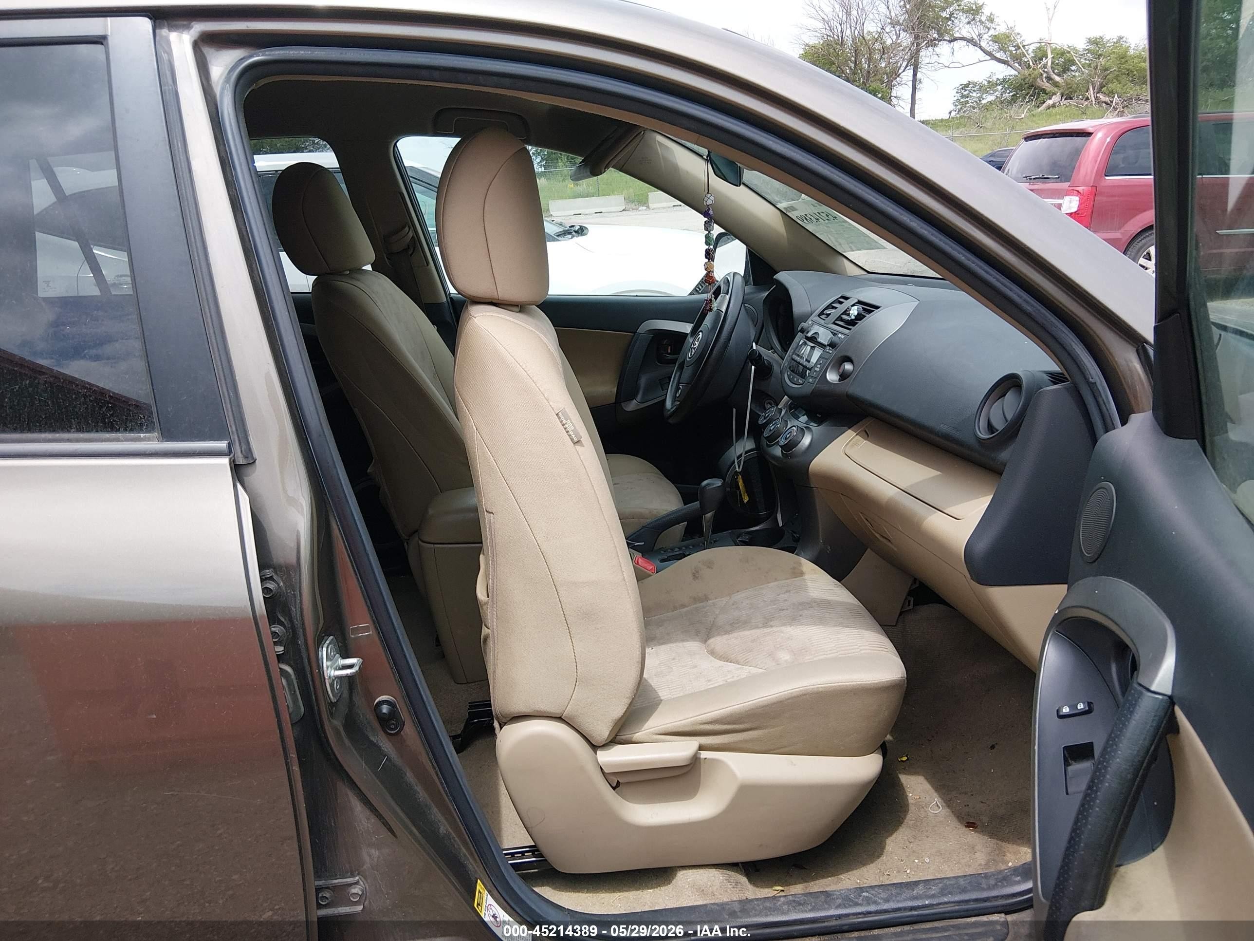 2011 Toyota Rav4   Gray vin: 2T3BF4DV9BW177407