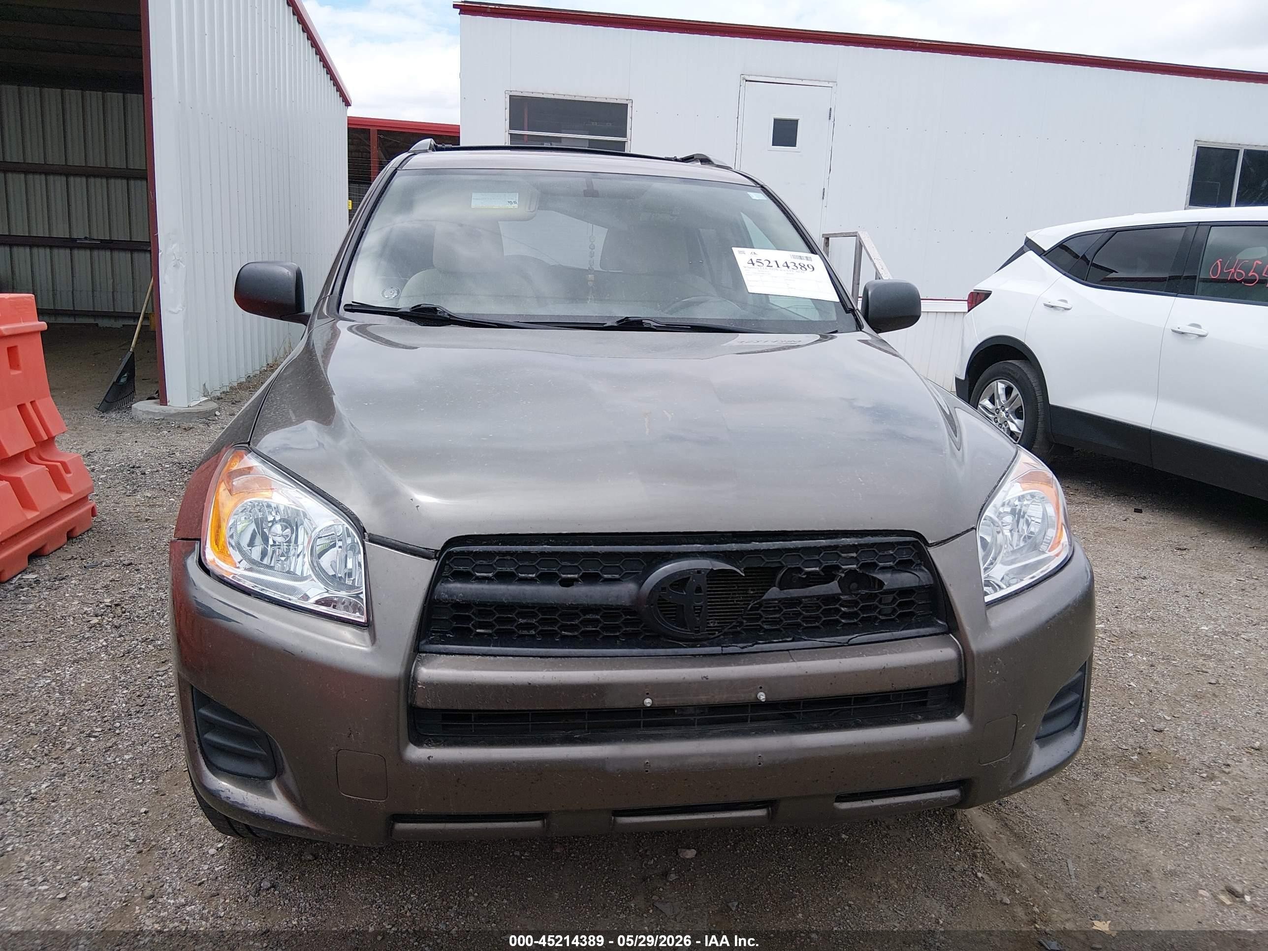 2011 Toyota Rav4   Gray vin: 2T3BF4DV9BW177407