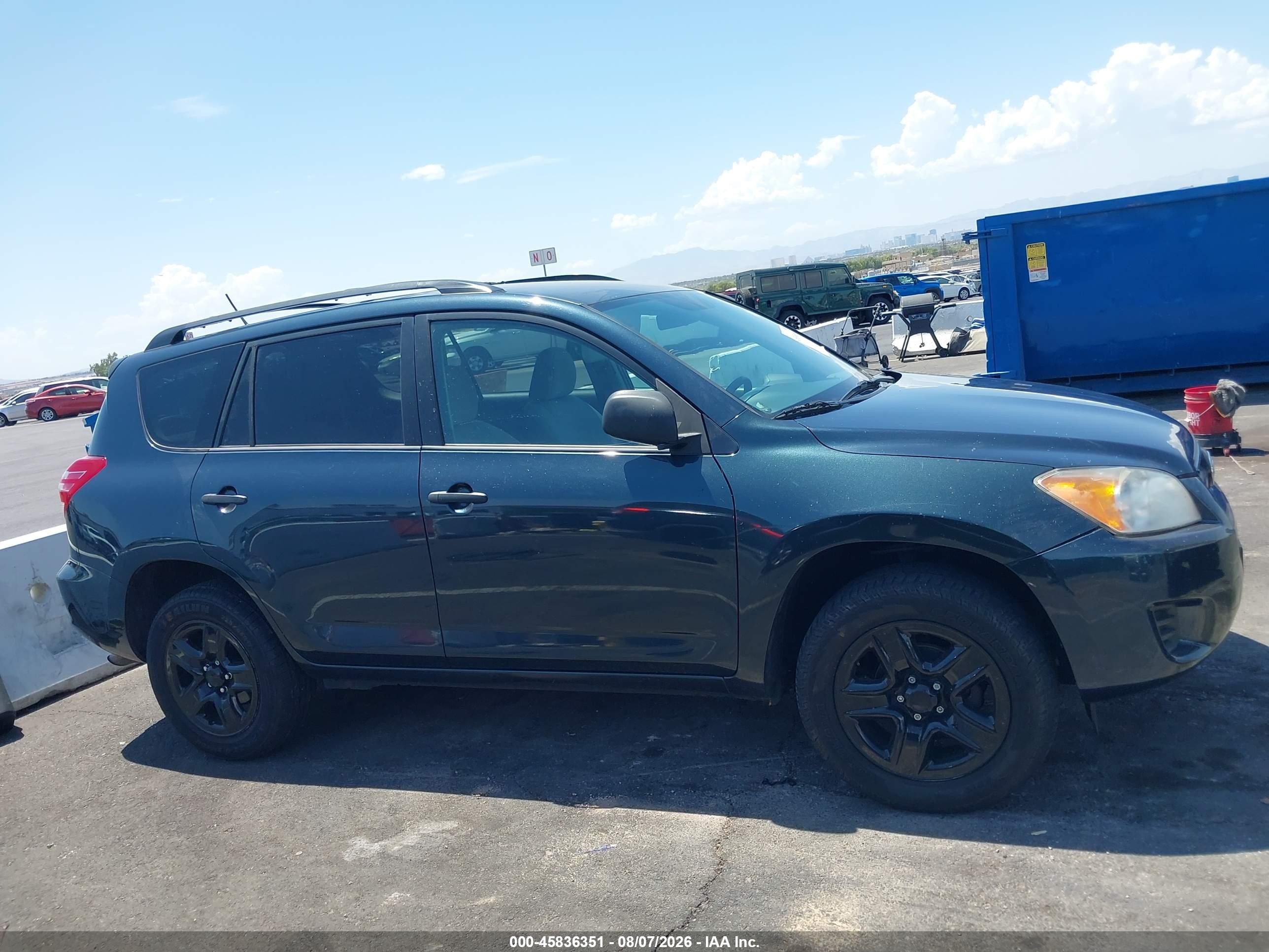 2012 Toyota Rav4   Blue vin: 2T3BF4DV9CW213761