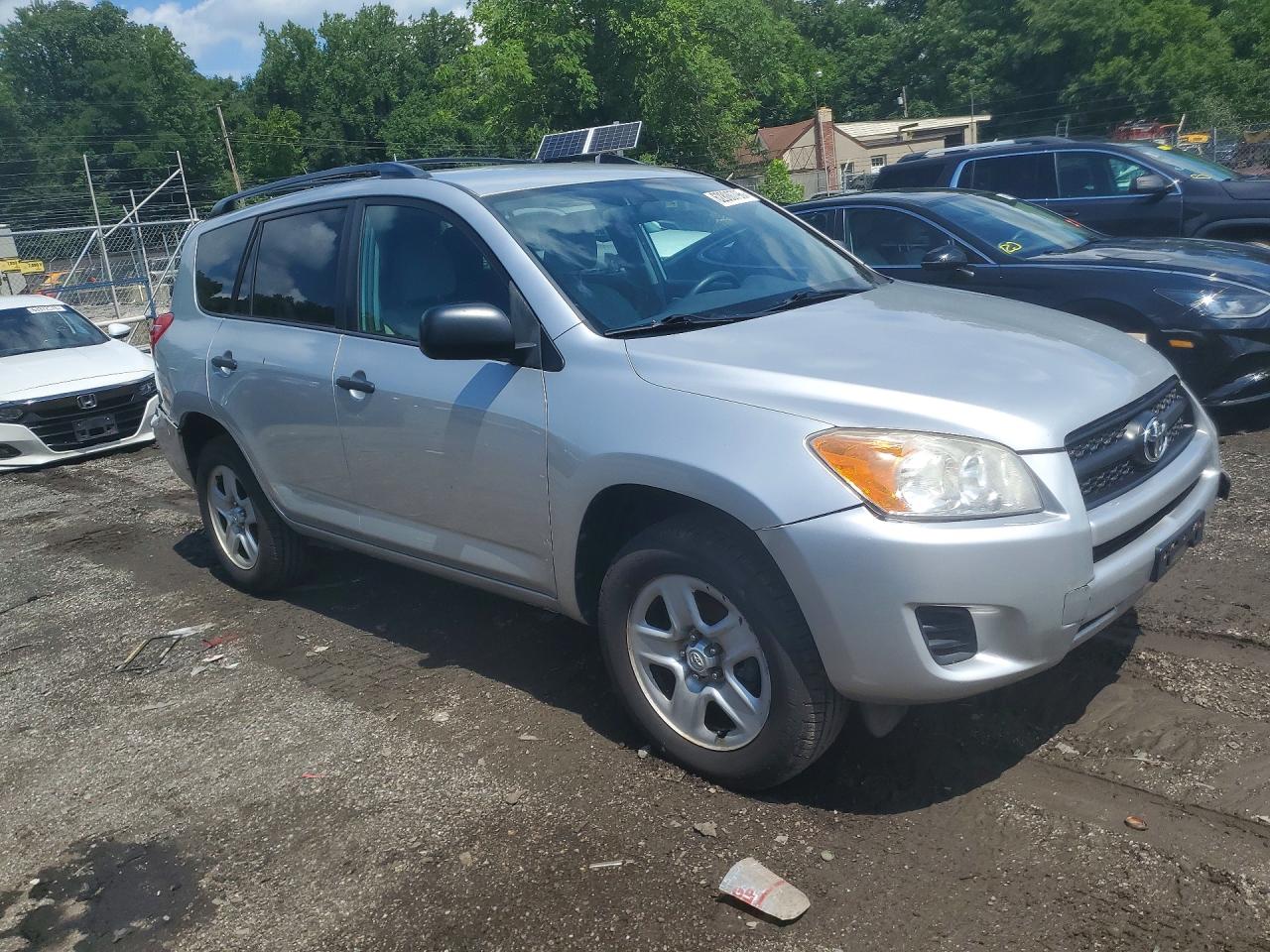 2012 Toyota Rav4 Base Silver vin: 2T3BF4DV9CW241656