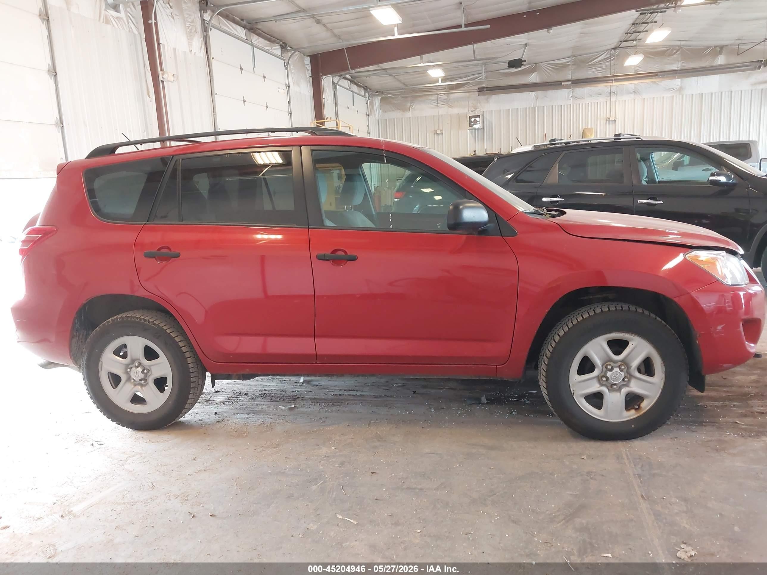 2012 Toyota Rav4   Red vin: 2T3BF4DV9CW241933