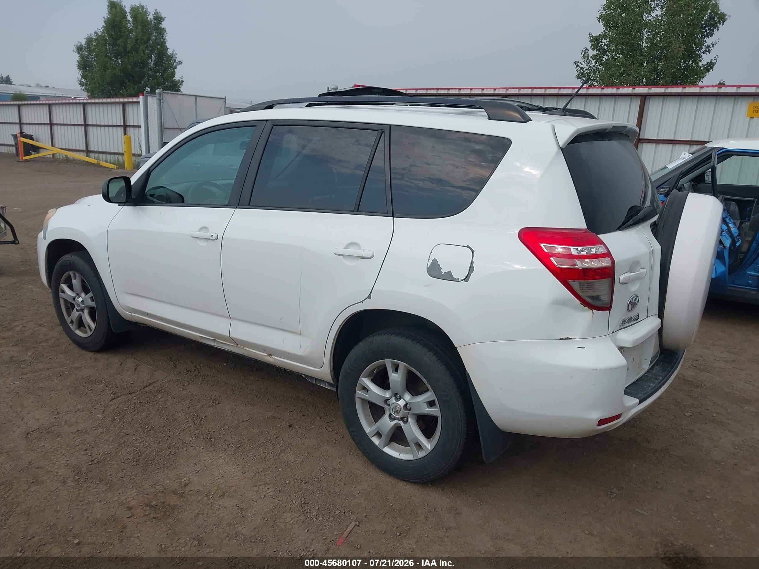 2012 Toyota Rav4   White vin: 2T3BF4DV9CW243679