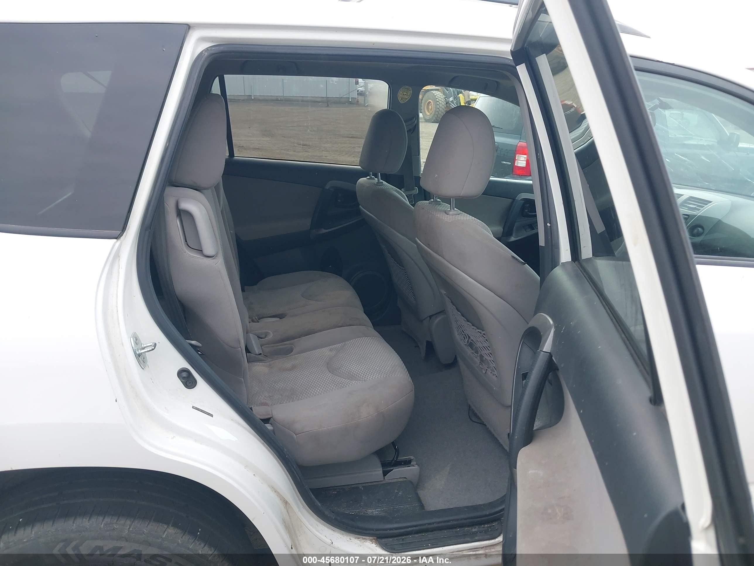 2012 Toyota Rav4   White vin: 2T3BF4DV9CW243679