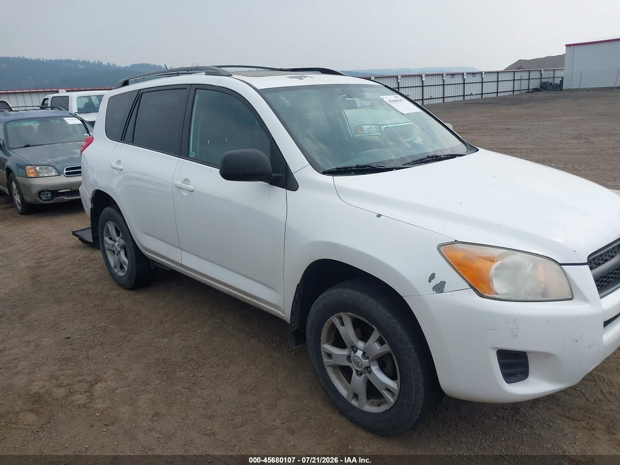2012 Toyota Rav4   White vin: 2T3BF4DV9CW243679