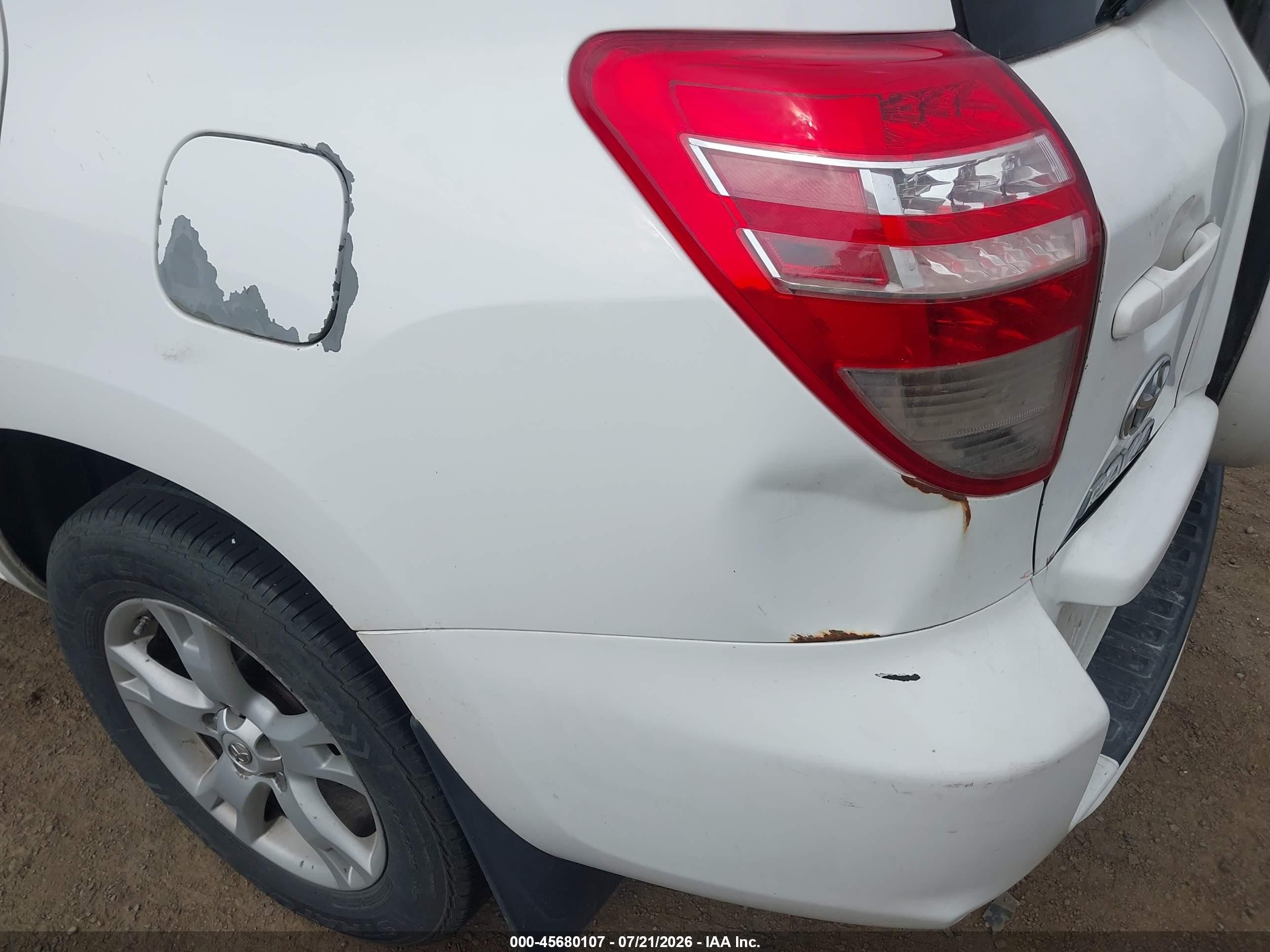 2012 Toyota Rav4   White vin: 2T3BF4DV9CW243679