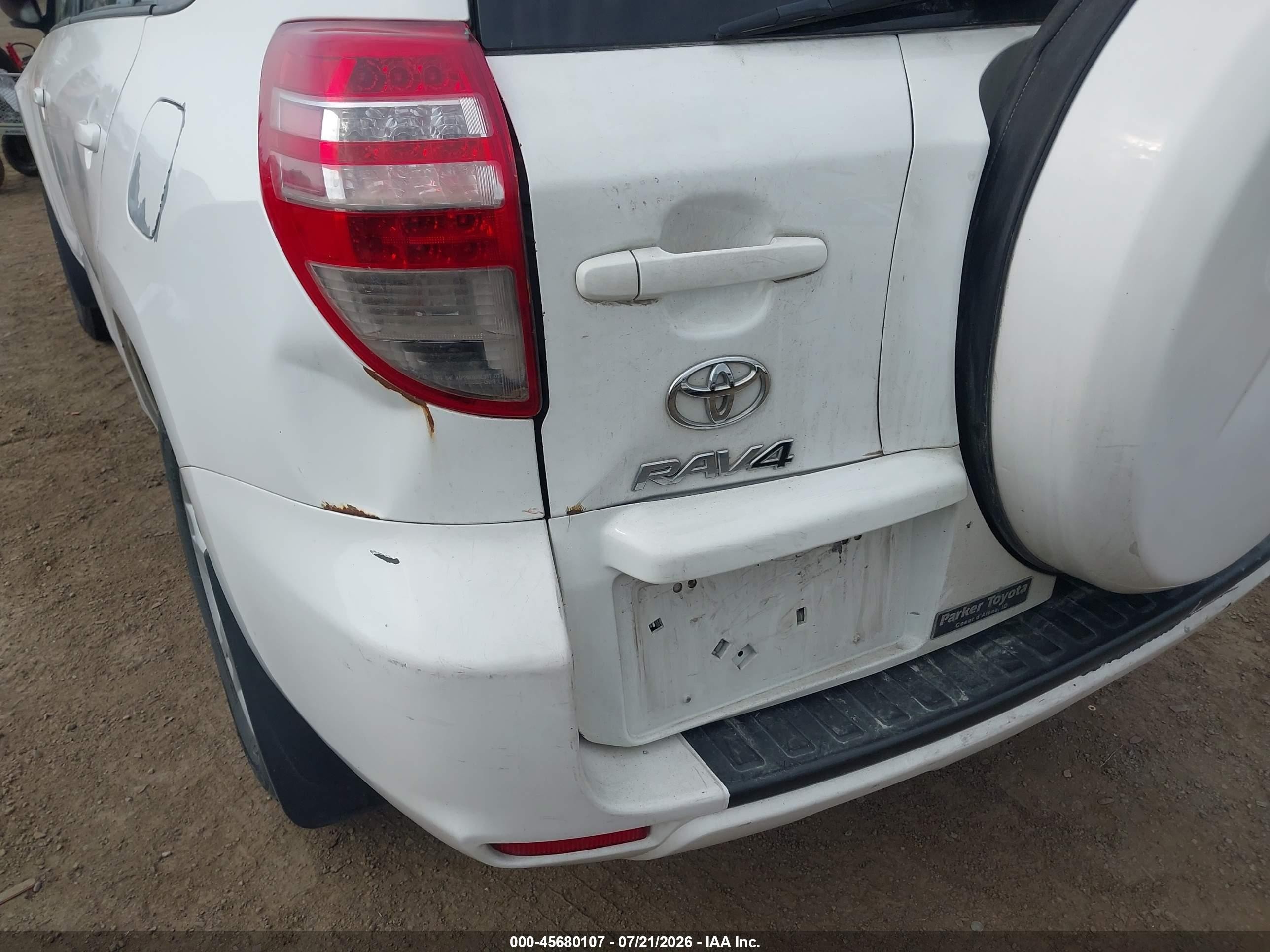 2012 Toyota Rav4   White vin: 2T3BF4DV9CW243679