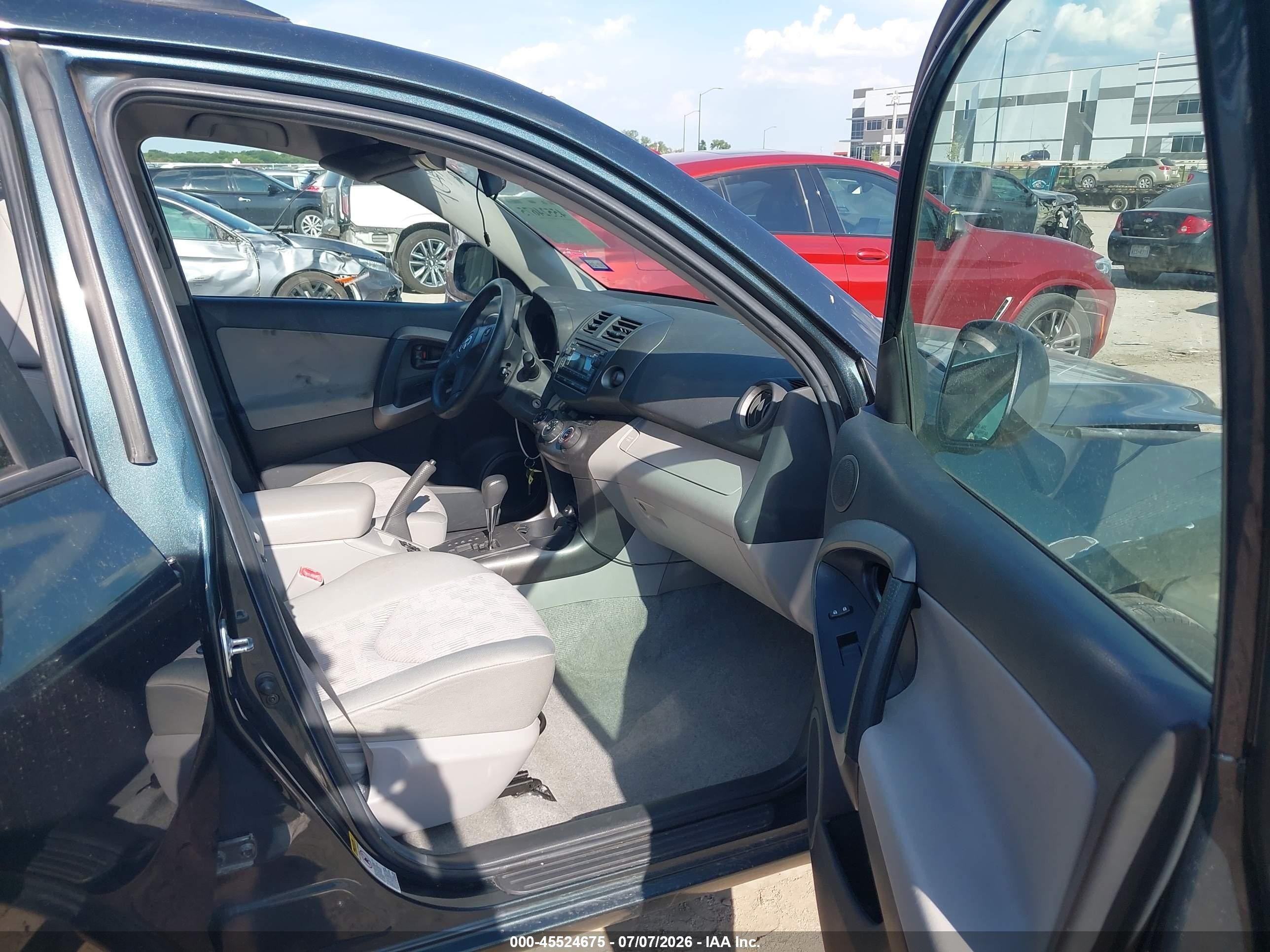 2012 Toyota Rav4   Gray vin: 2T3BF4DV9CW263768