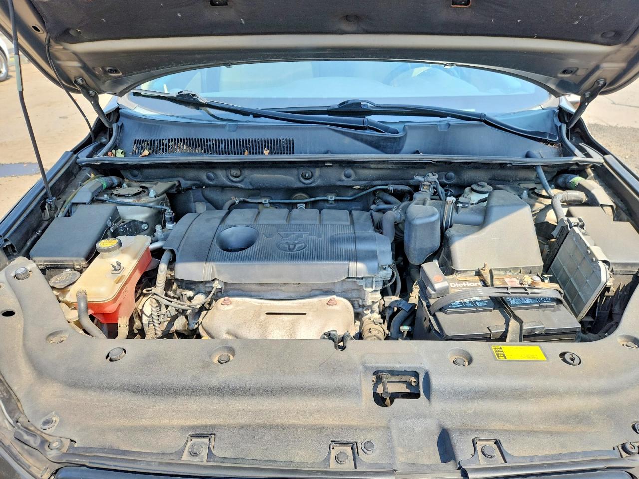 2012 Toyota Rav4 Base Tan vin: 2T3BF4DV9CW263799