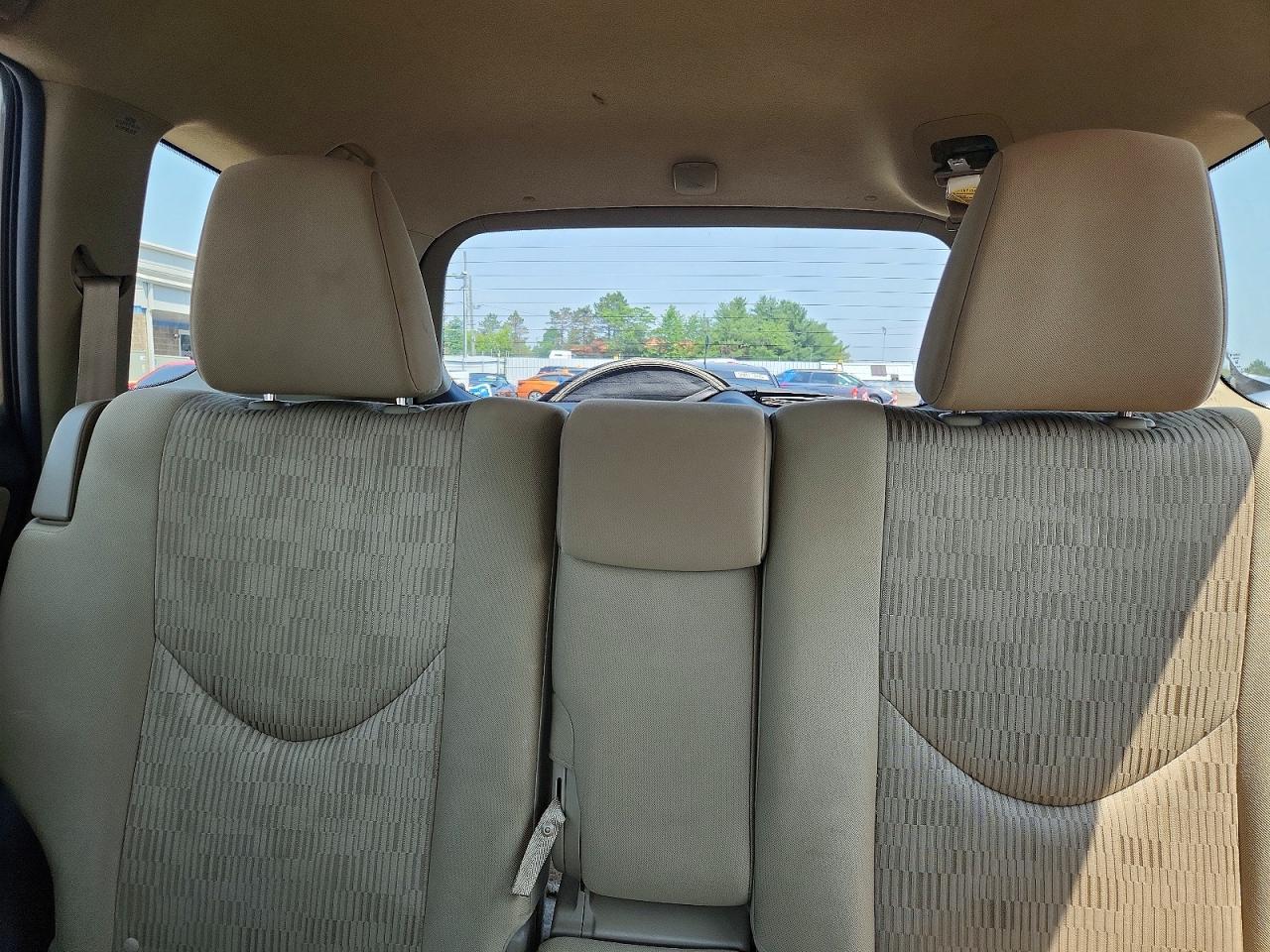 2012 Toyota Rav4 Base Tan vin: 2T3BF4DV9CW263799