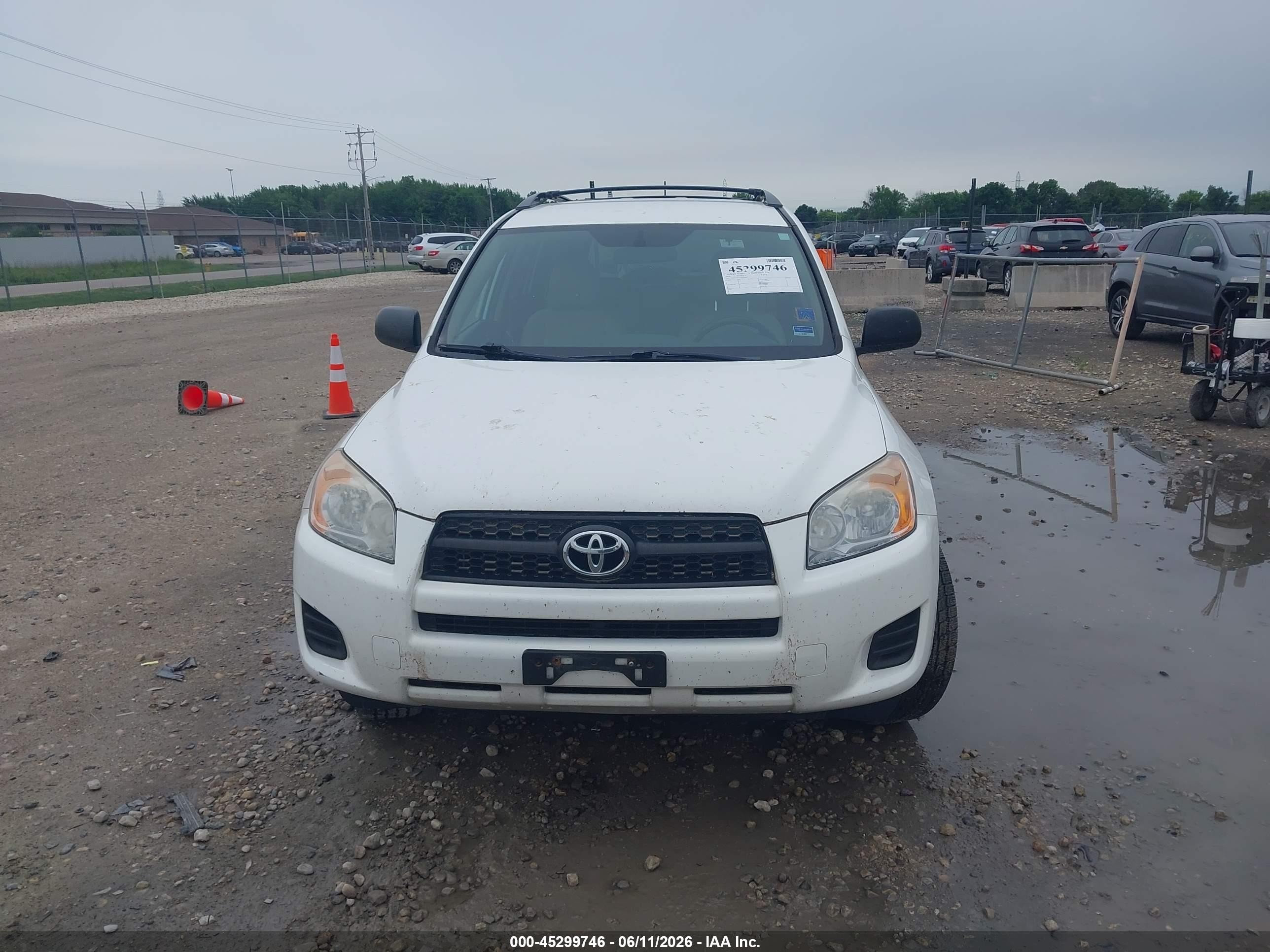 2010 Toyota Rav4   White vin: 2T3BF4DVXAW031869