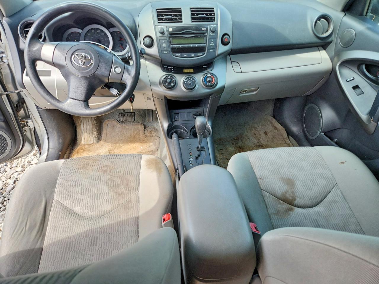 2010 Toyota Rav4 Base Silver vin: 2T3BF4DVXAW058098