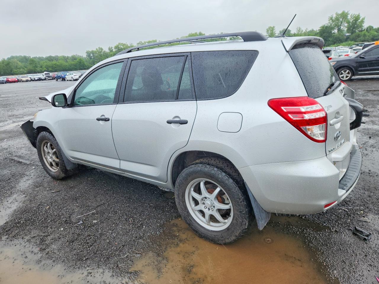 2010 Toyota Rav4 Base Серебряный vin: 2T3BF4DVXAW072227