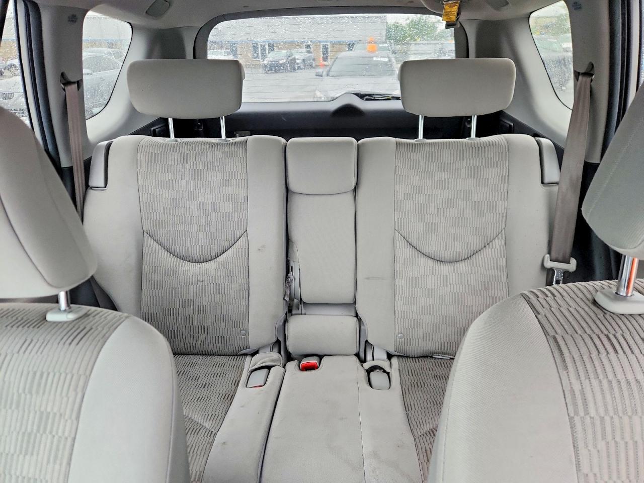 2010 Toyota Rav4 Base Серебряный vin: 2T3BF4DVXAW072227