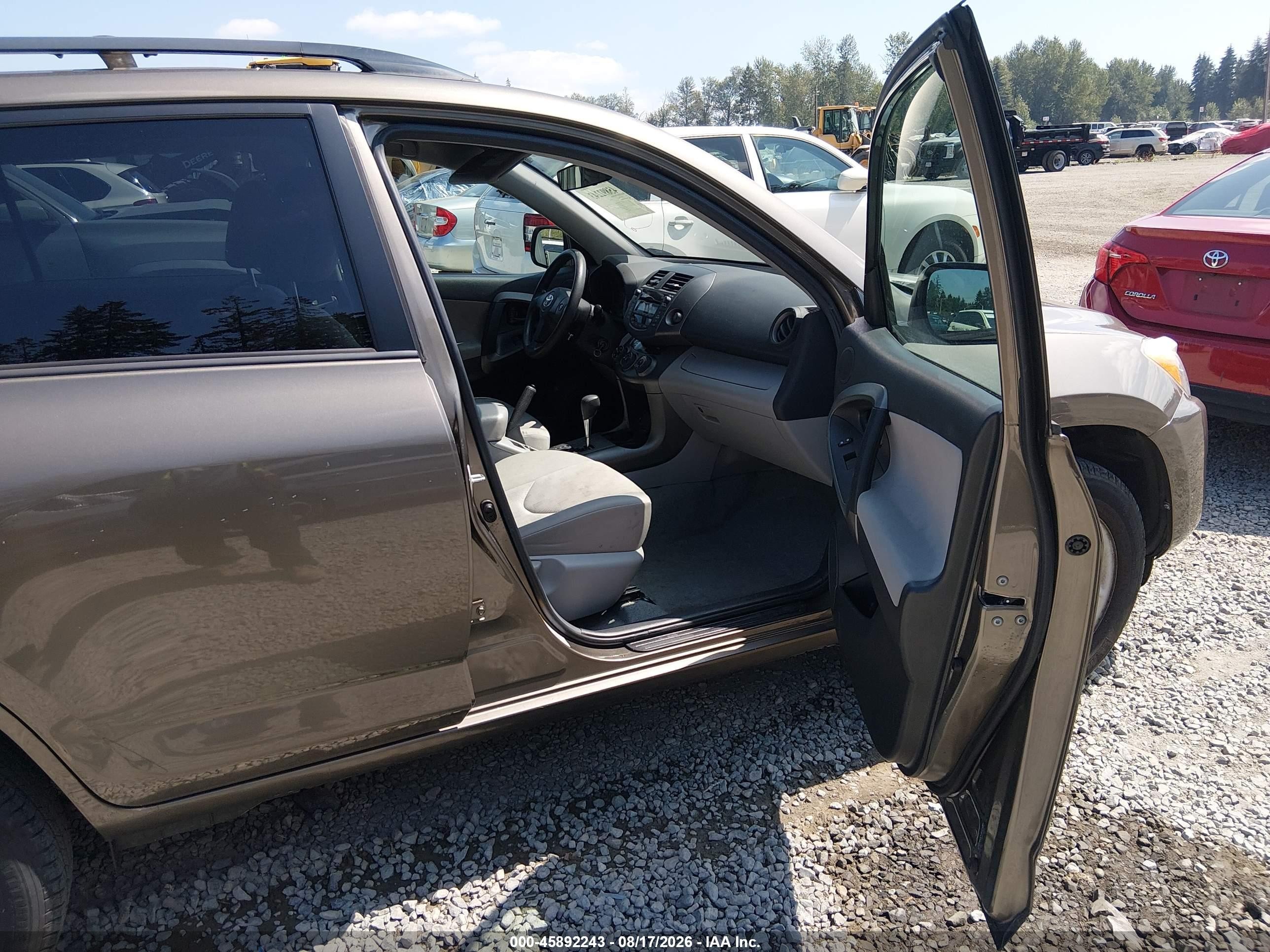 2010 Toyota Rav4   Gray vin: 2T3BF4DVXAW074818