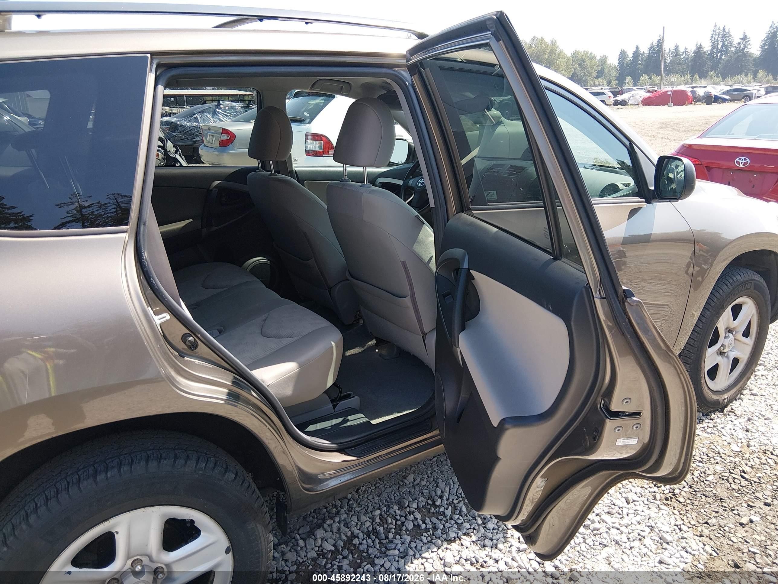 2010 Toyota Rav4   Gray vin: 2T3BF4DVXAW074818