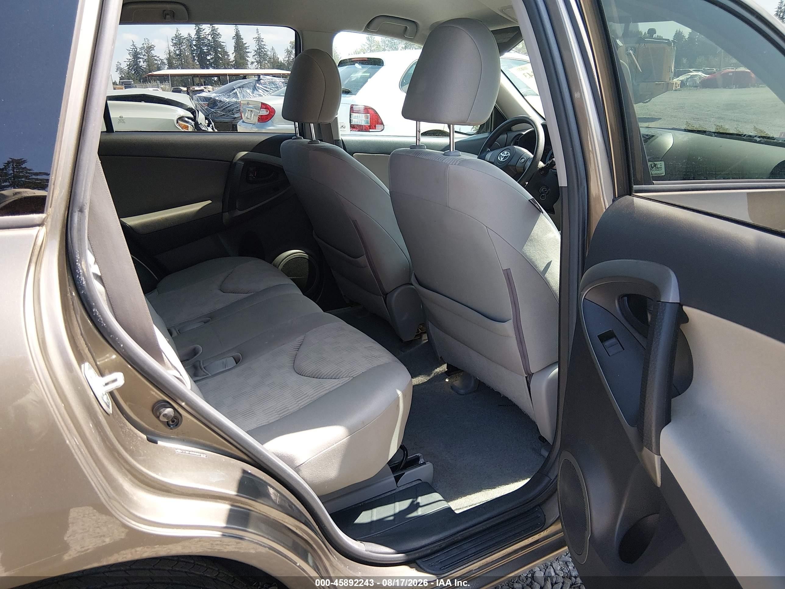 2010 Toyota Rav4   Gray vin: 2T3BF4DVXAW074818