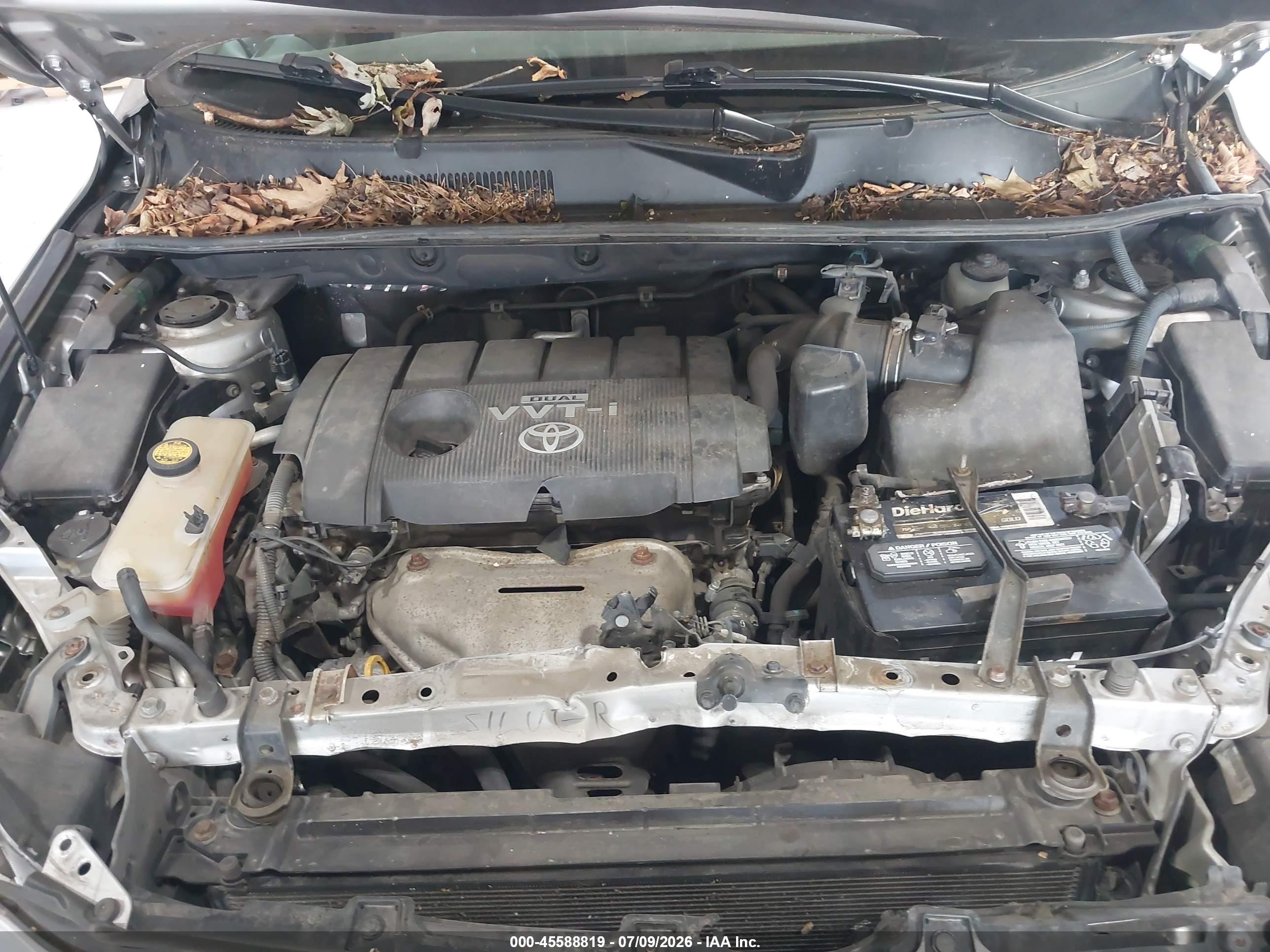 2011 Toyota Rav4   Silver vin: 2T3BF4DVXBW082659
