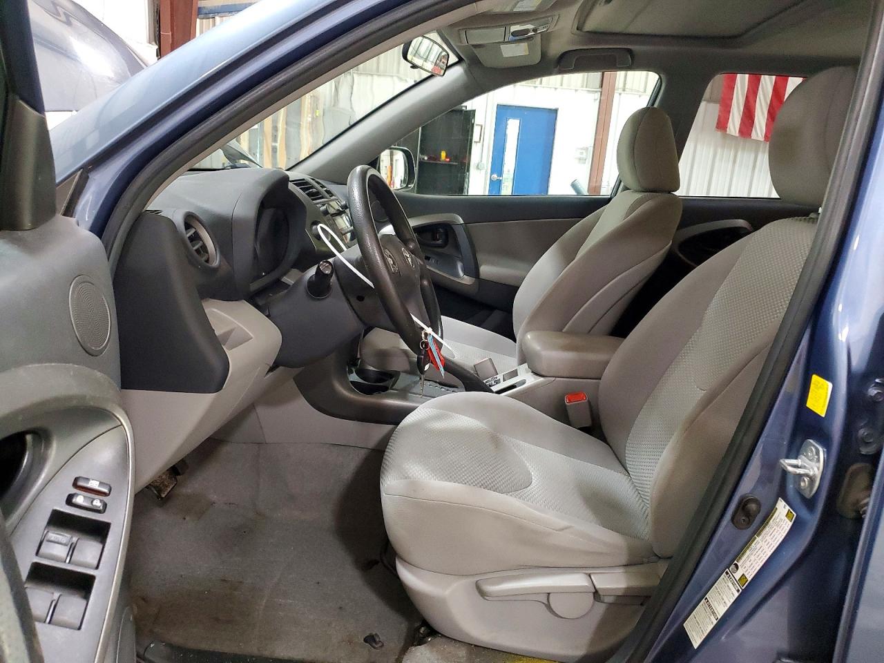2011 Toyota Rav4 Base Синий vin: 2T3BF4DVXBW083004