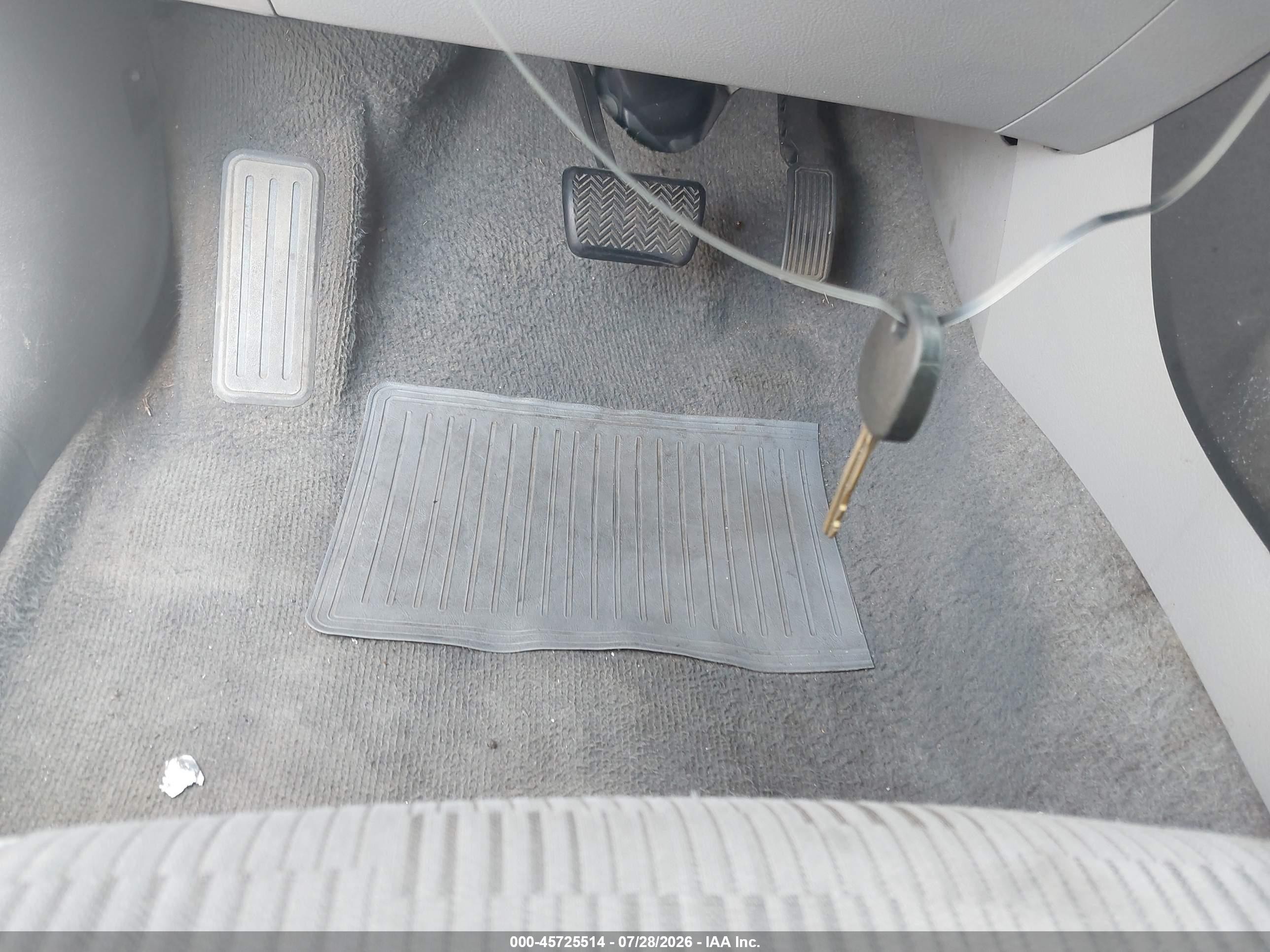 2011 Toyota Rav4   Белый vin: 2T3BF4DVXBW087473