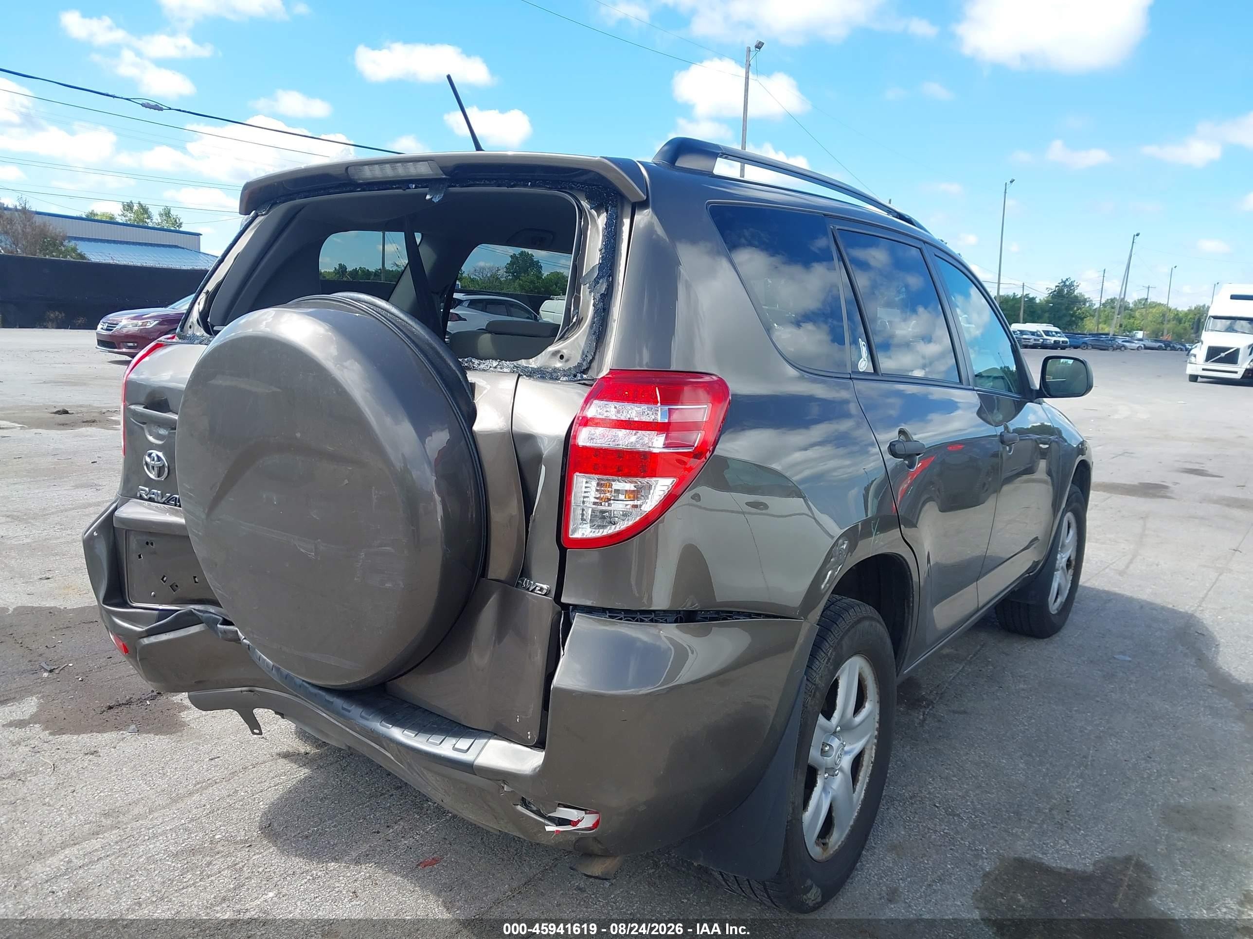 2011 Toyota Rav4   Gray vin: 2T3BF4DVXBW096495