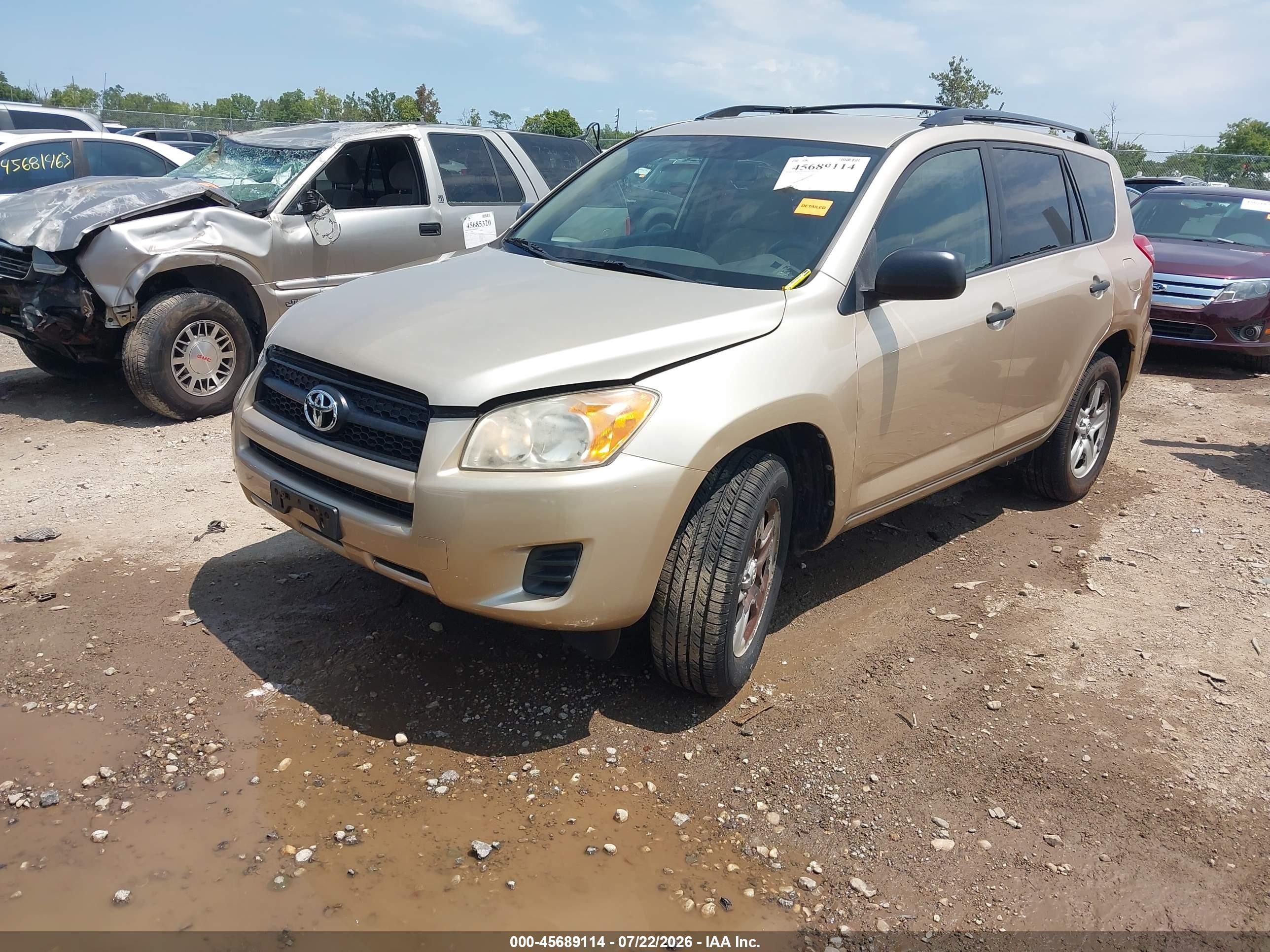 2011 Toyota Rav4   Gold vin: 2T3BF4DVXBW098098