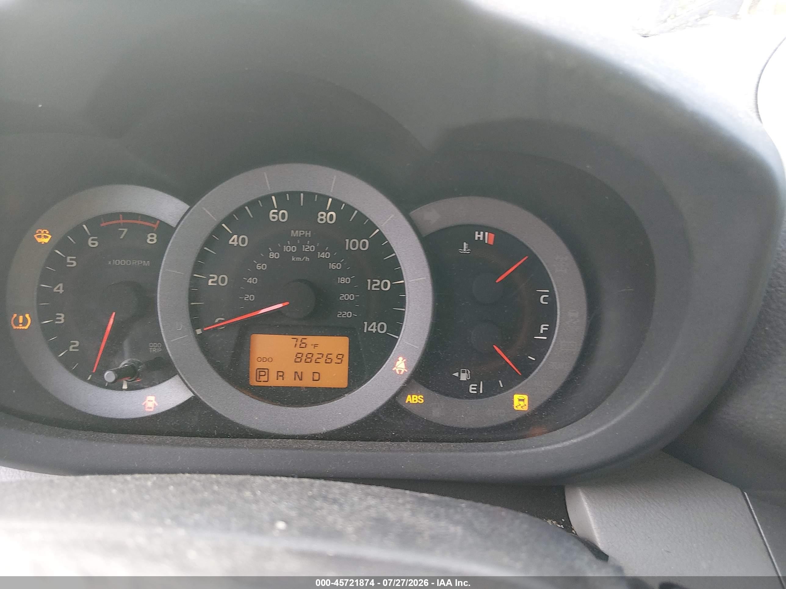 2011 Toyota Rav4   White vin: 2T3BF4DVXBW105132