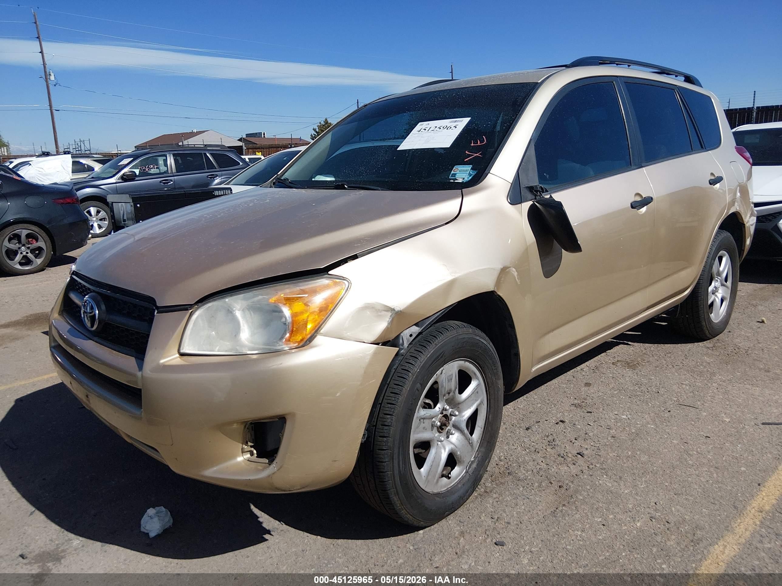 2011 Toyota Rav4 Champagne vin: 2T3BF4DVXBW105602