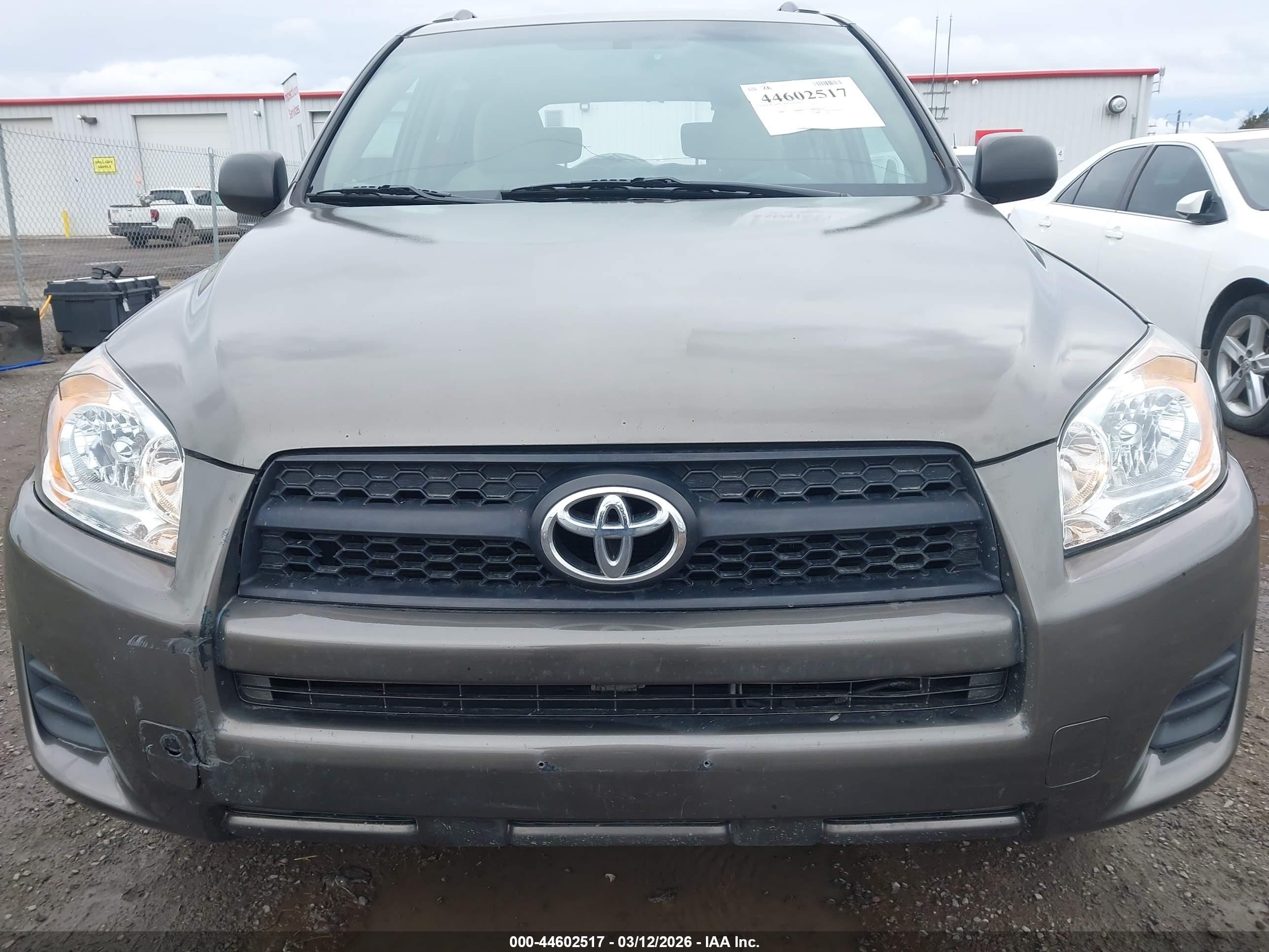 2011 Toyota Rav4 Green vin: 2T3BF4DVXBW105955