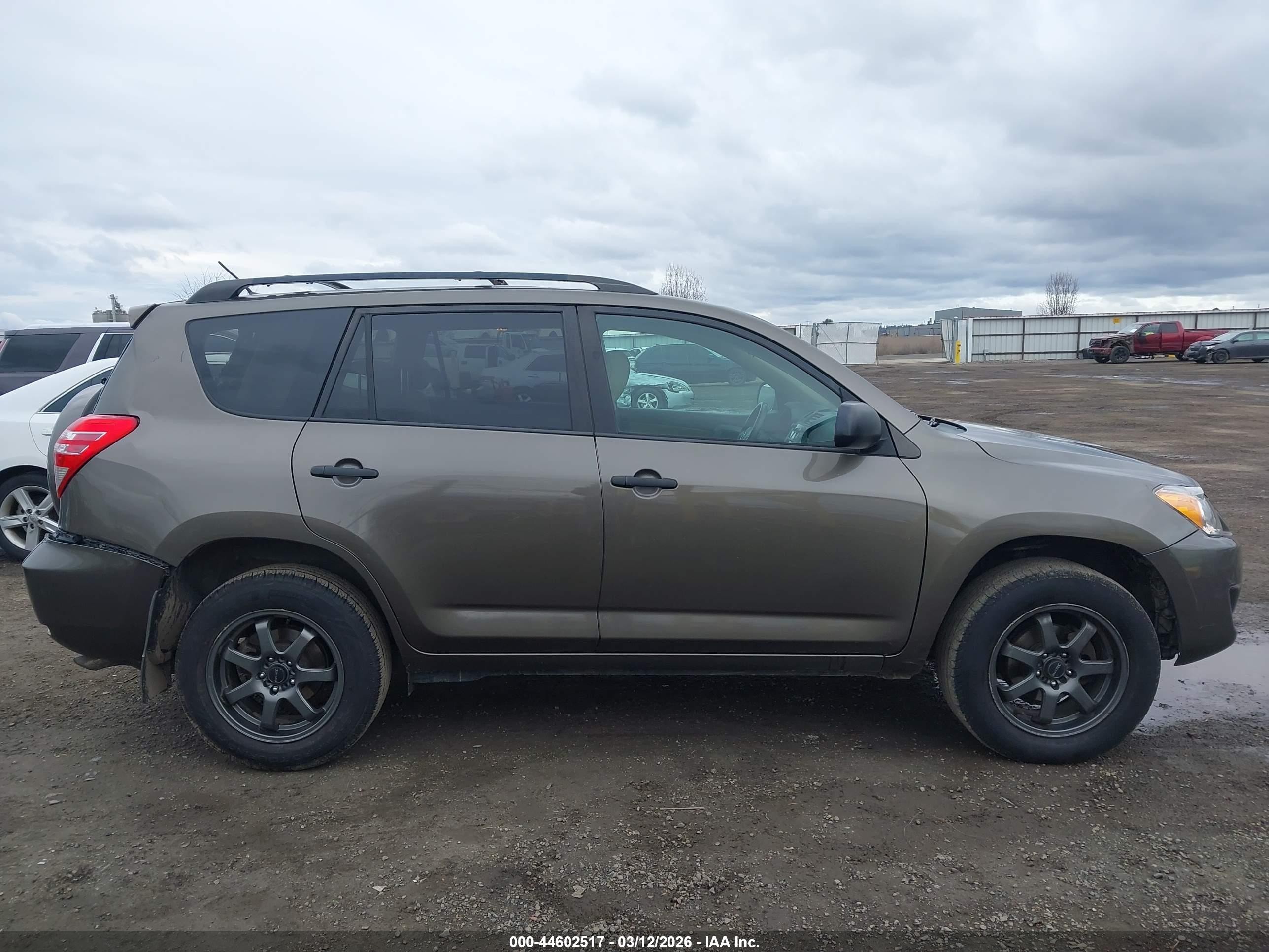 2011 Toyota Rav4 Green vin: 2T3BF4DVXBW105955