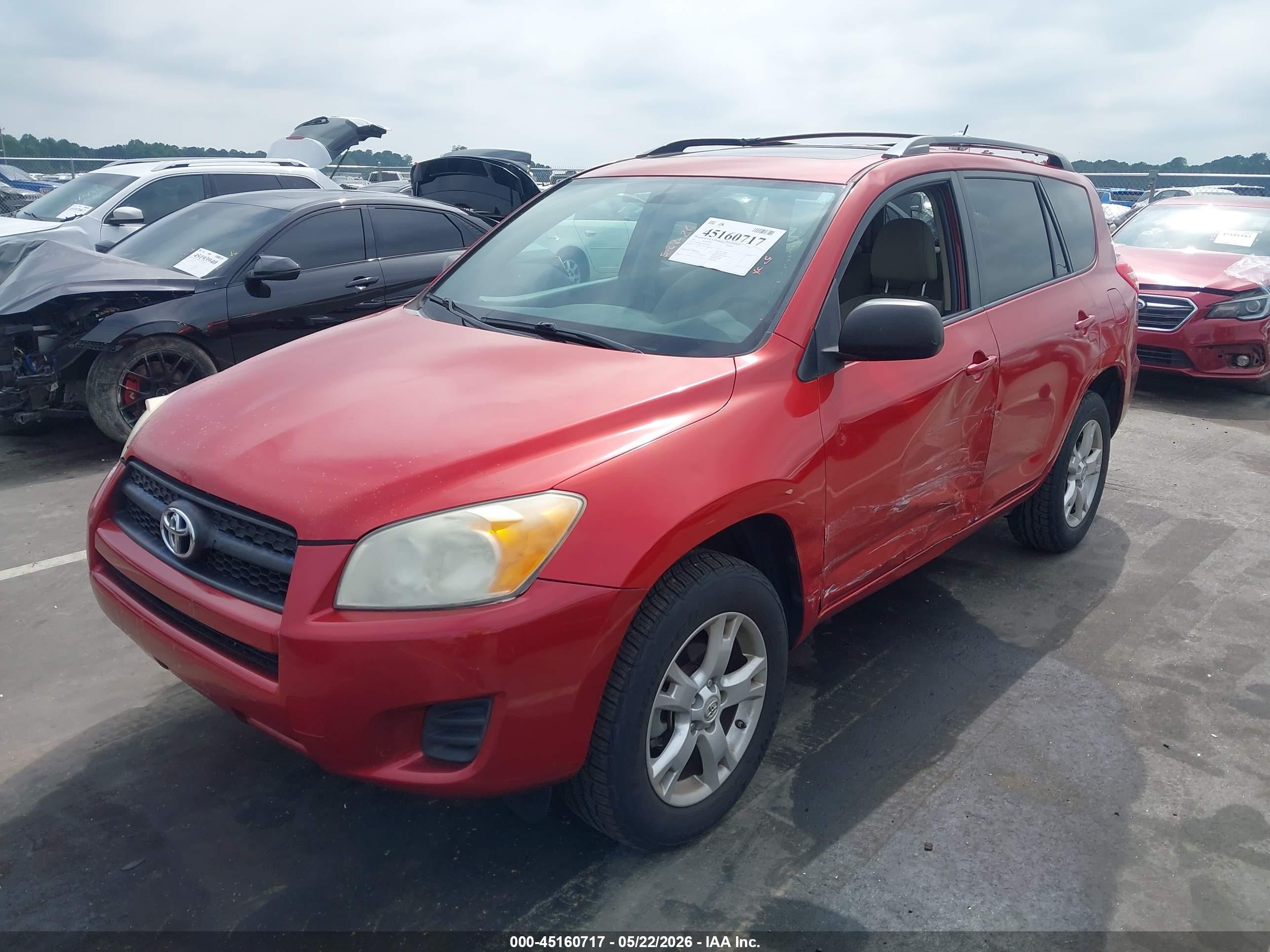 2011 Toyota Rav4   Red vin: 2T3BF4DVXBW106605