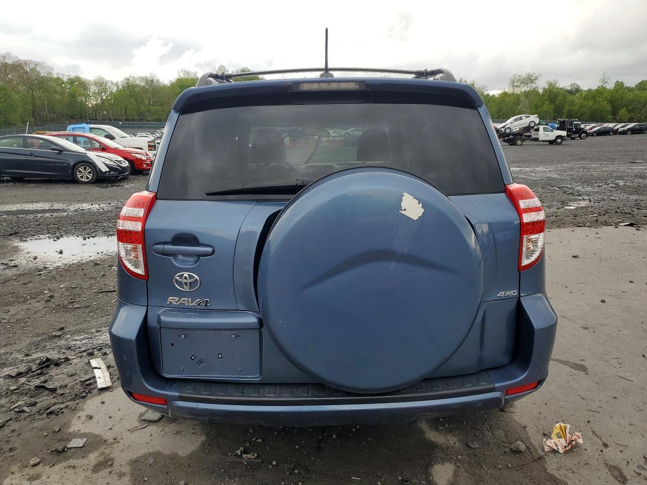2011 Toyt Rav4 Blue vin: 2T3BF4DVXBW128054