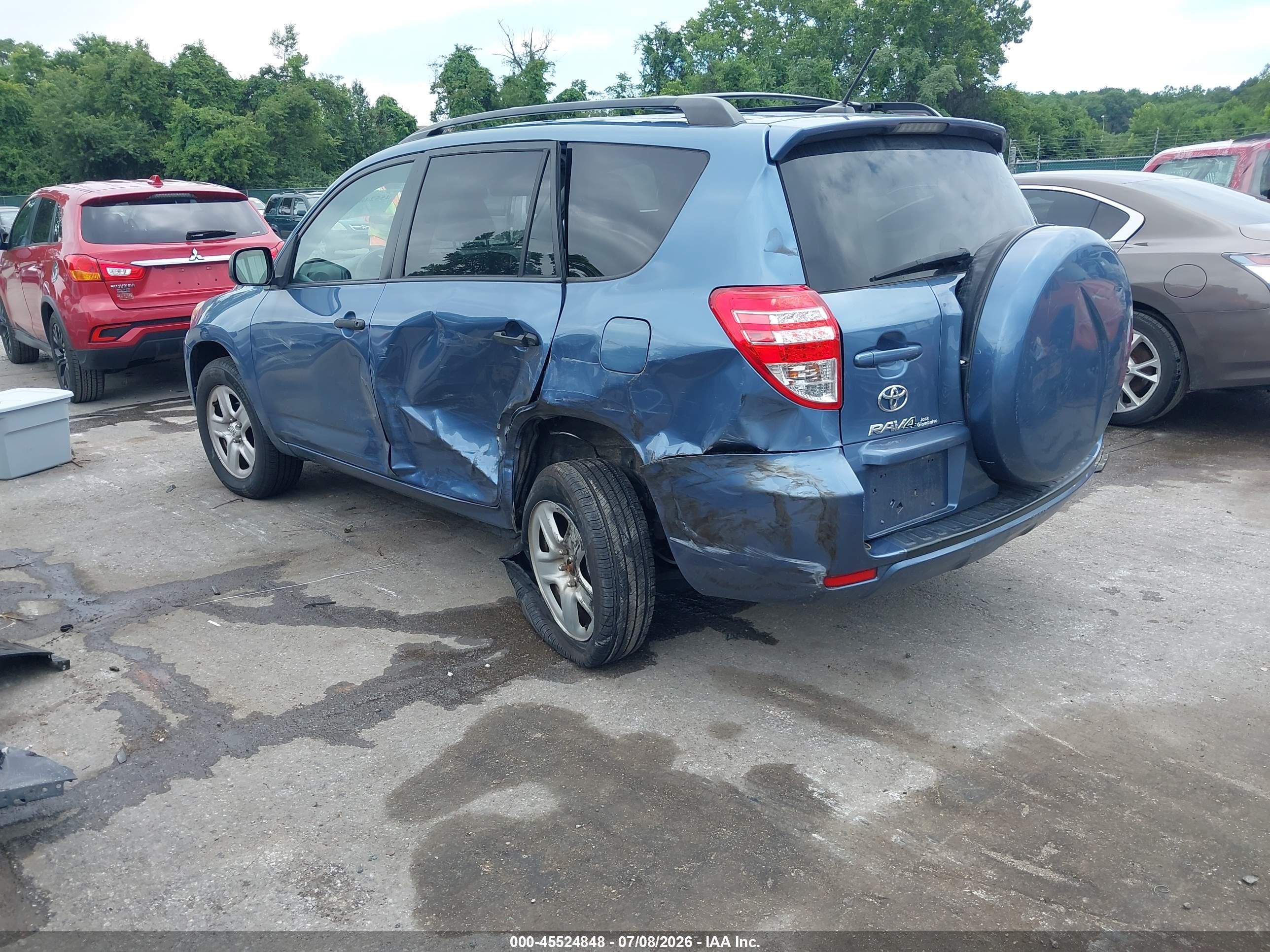 2011 Toyota Rav4   Синий vin: 2T3BF4DVXBW128474