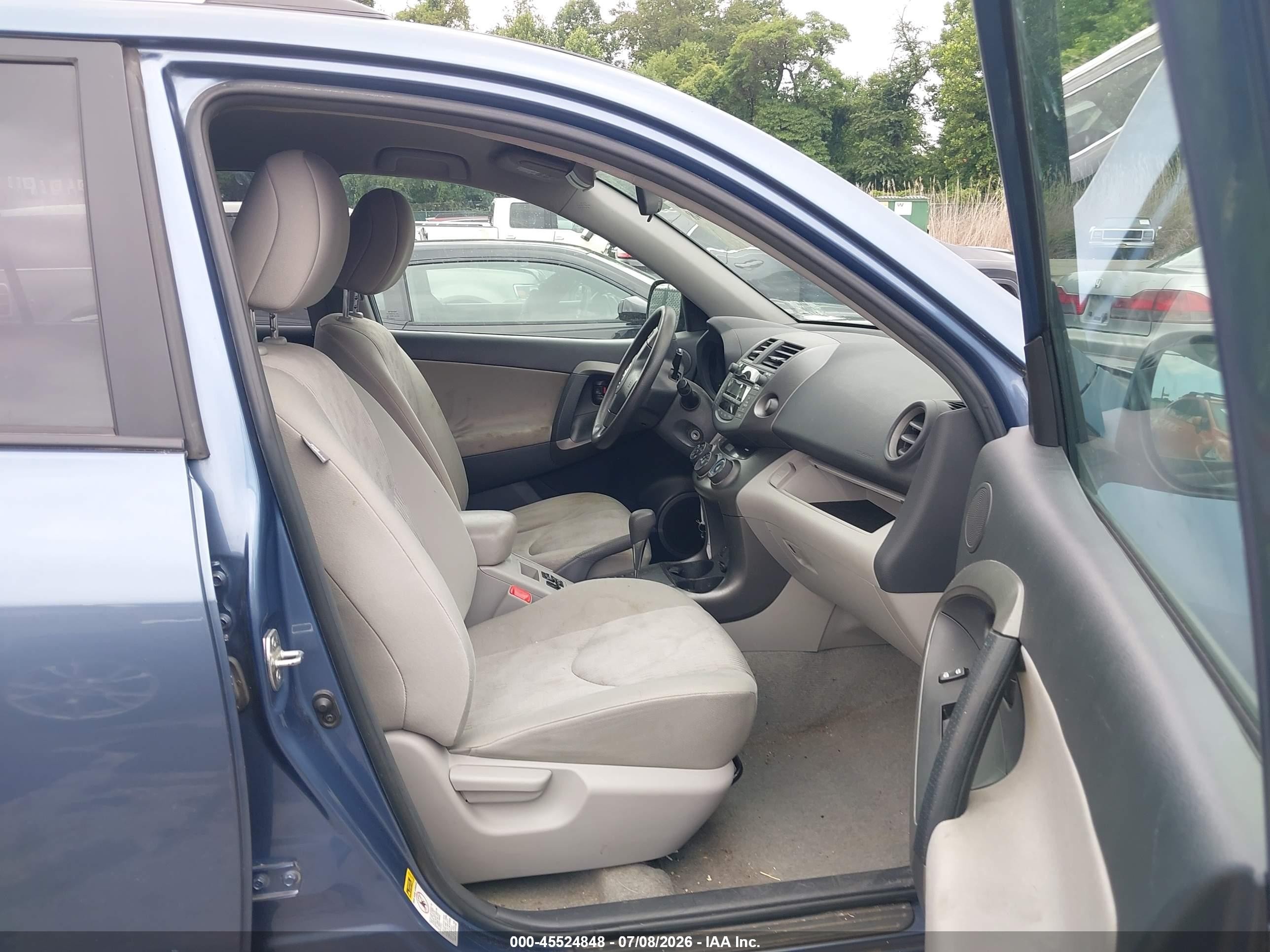 2011 Toyota Rav4   Синий vin: 2T3BF4DVXBW128474