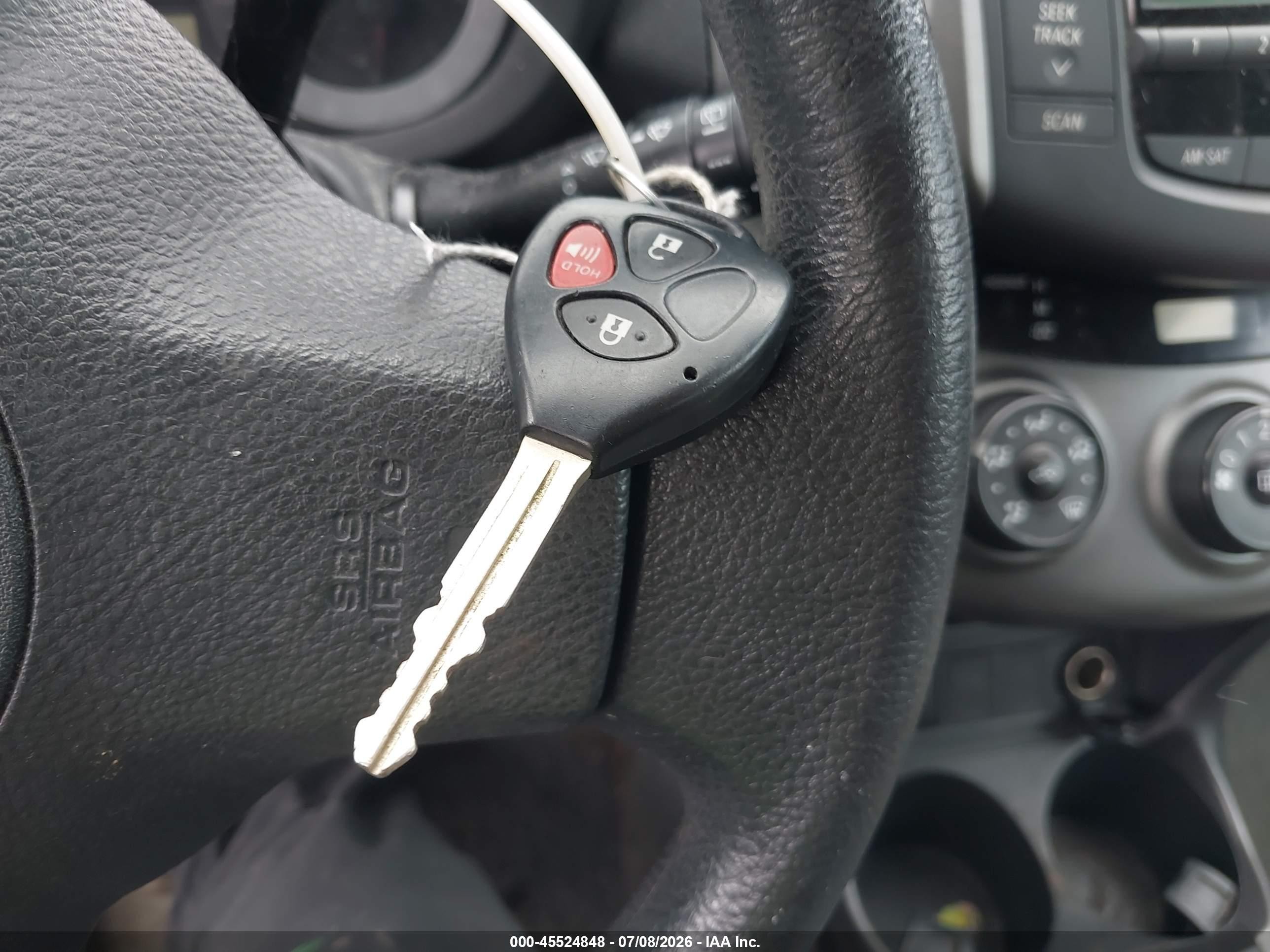 2011 Toyota Rav4   Синий vin: 2T3BF4DVXBW128474