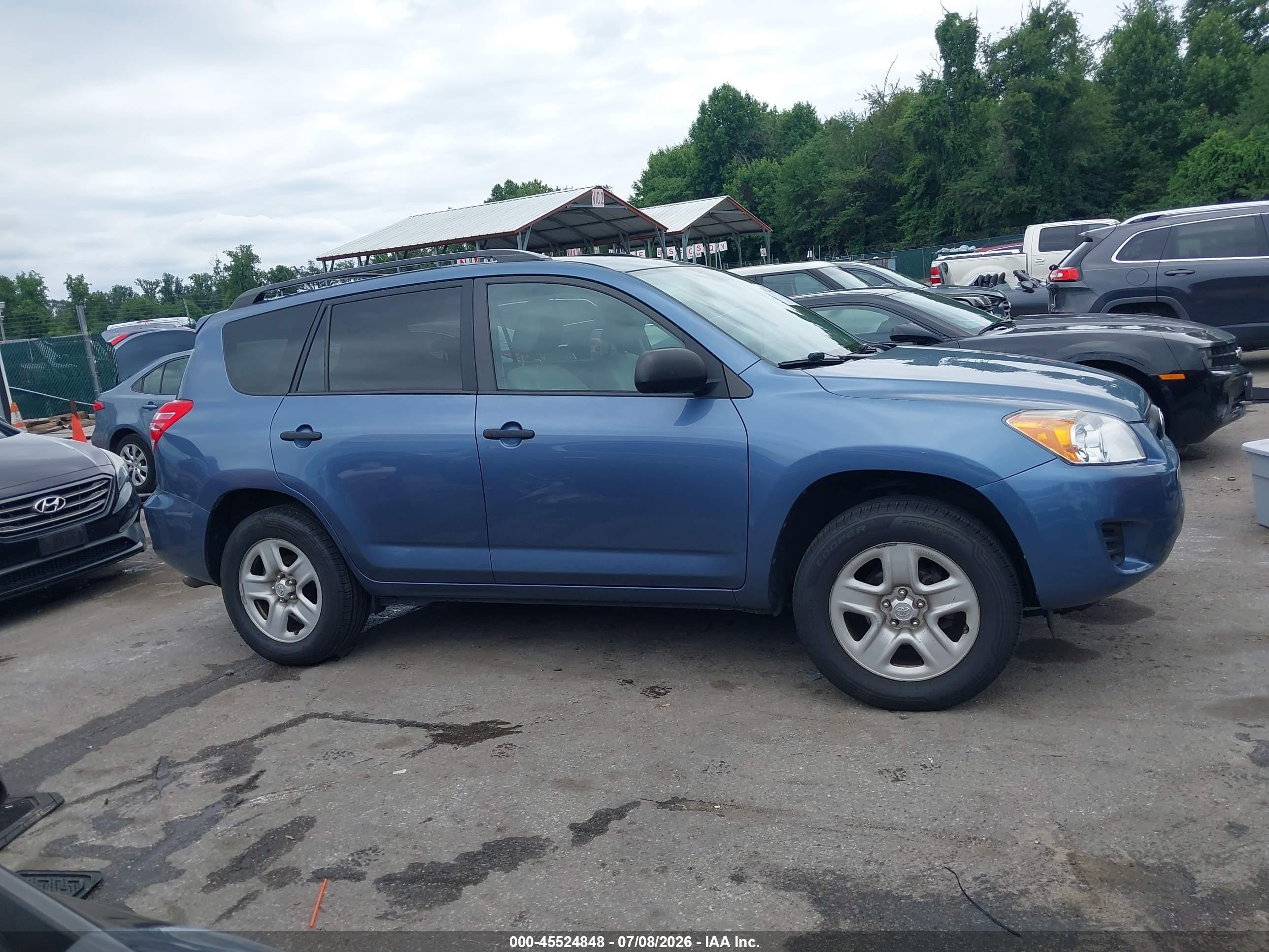 2011 Toyota Rav4   Синий vin: 2T3BF4DVXBW128474